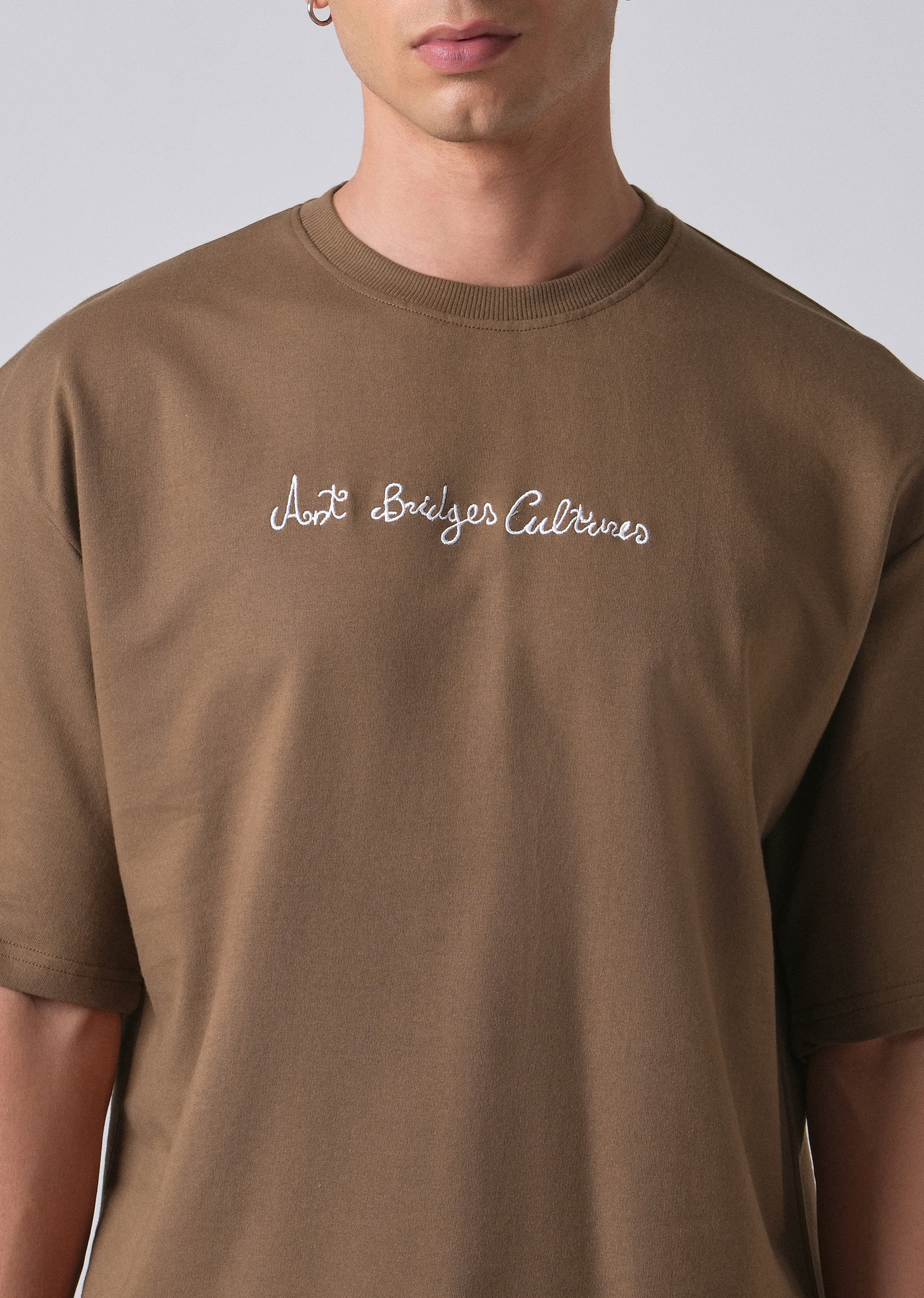 Minimalist Print Brown Oversized T-shirt - Image 2