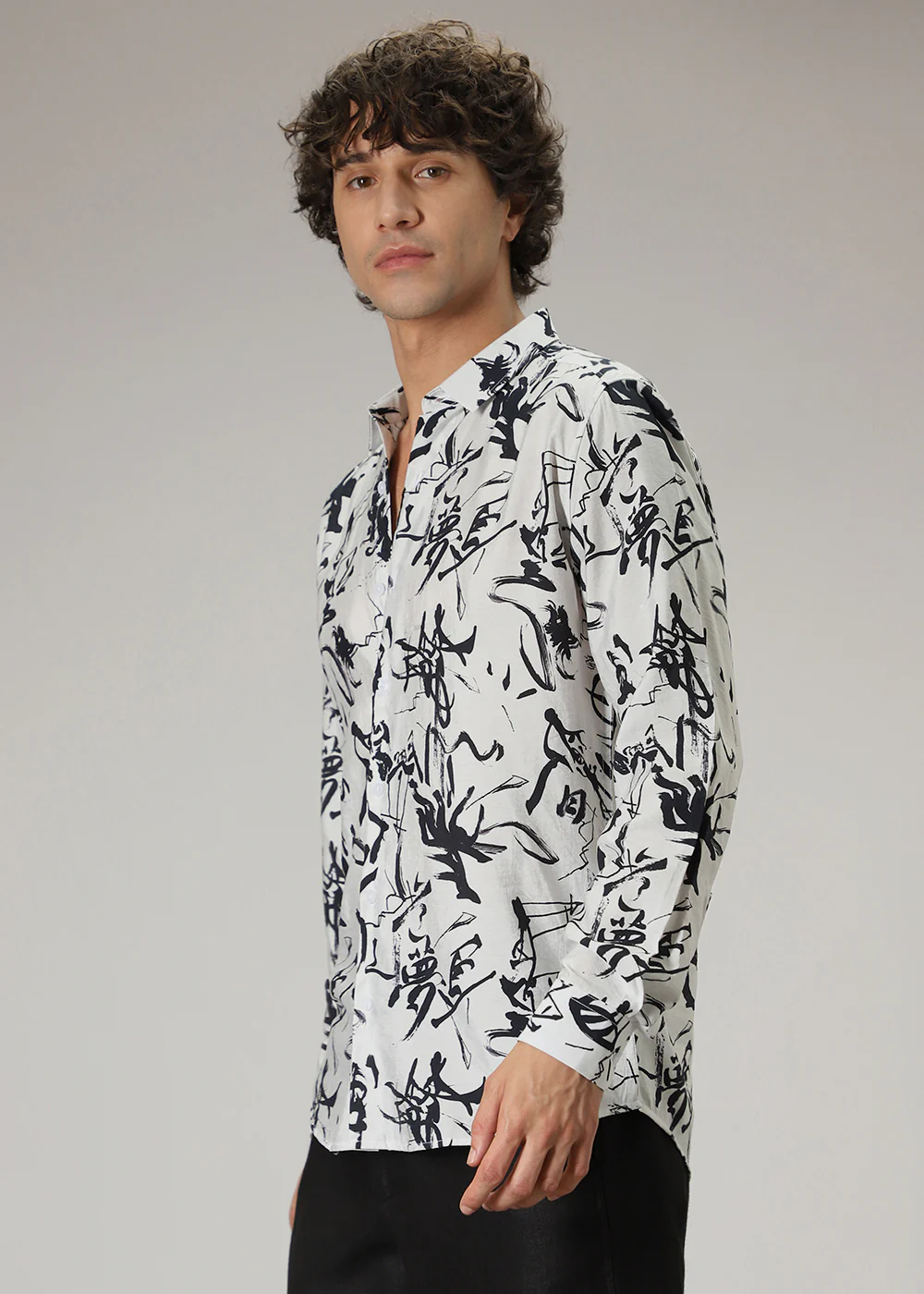 Monochromatic Abstract Print Shirt - Image 6