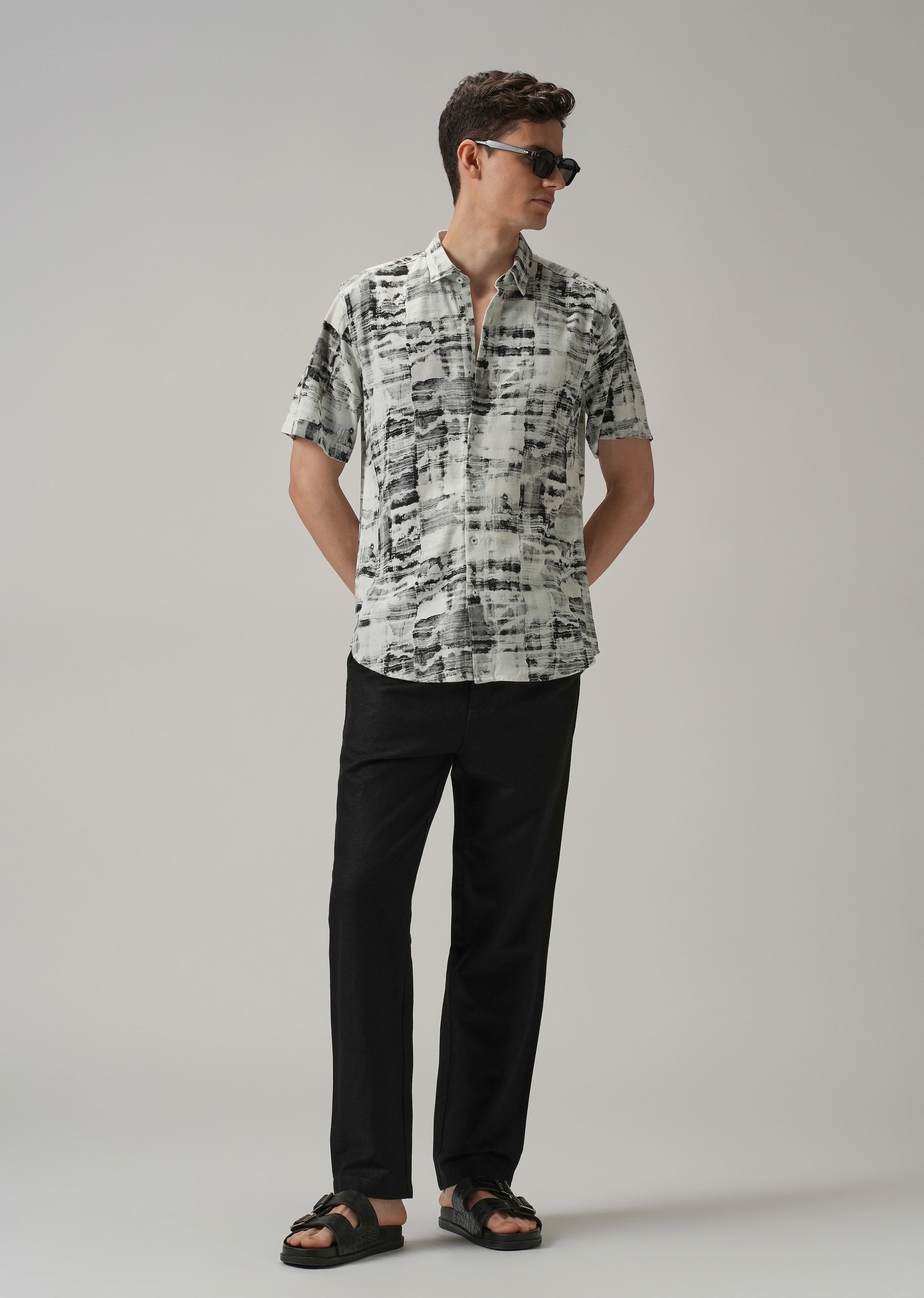 Monochromatic Half Sleeve shirt - Image 6