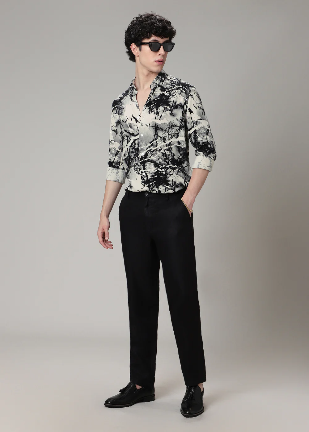 Monochromatic Pattern Feather Shirt - Image 6