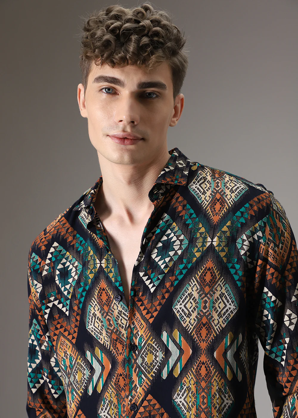 Moroccan Feather Shirt - Image 6