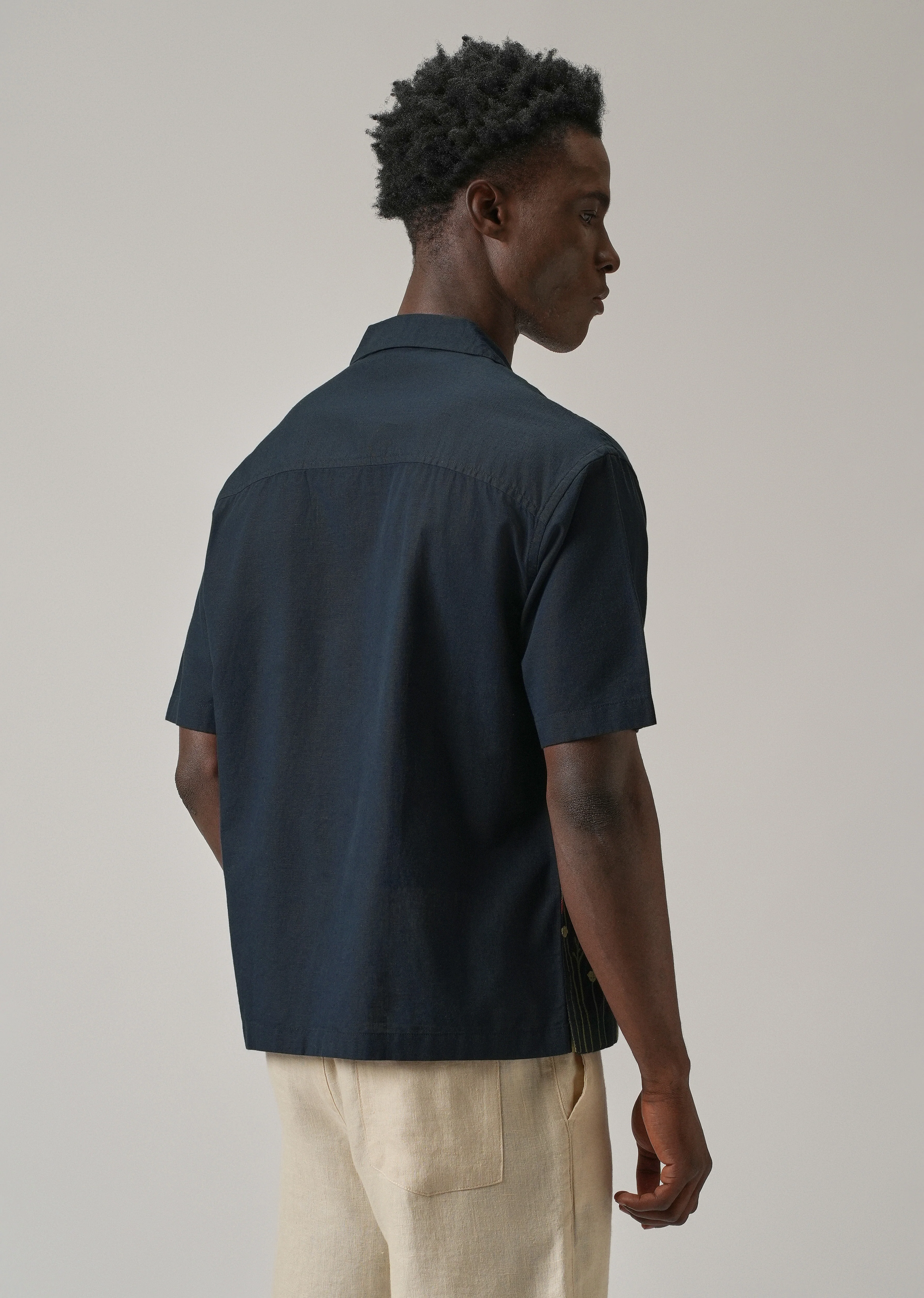 Navy Blue Floral Embroidery Linen Shirt - Image 3