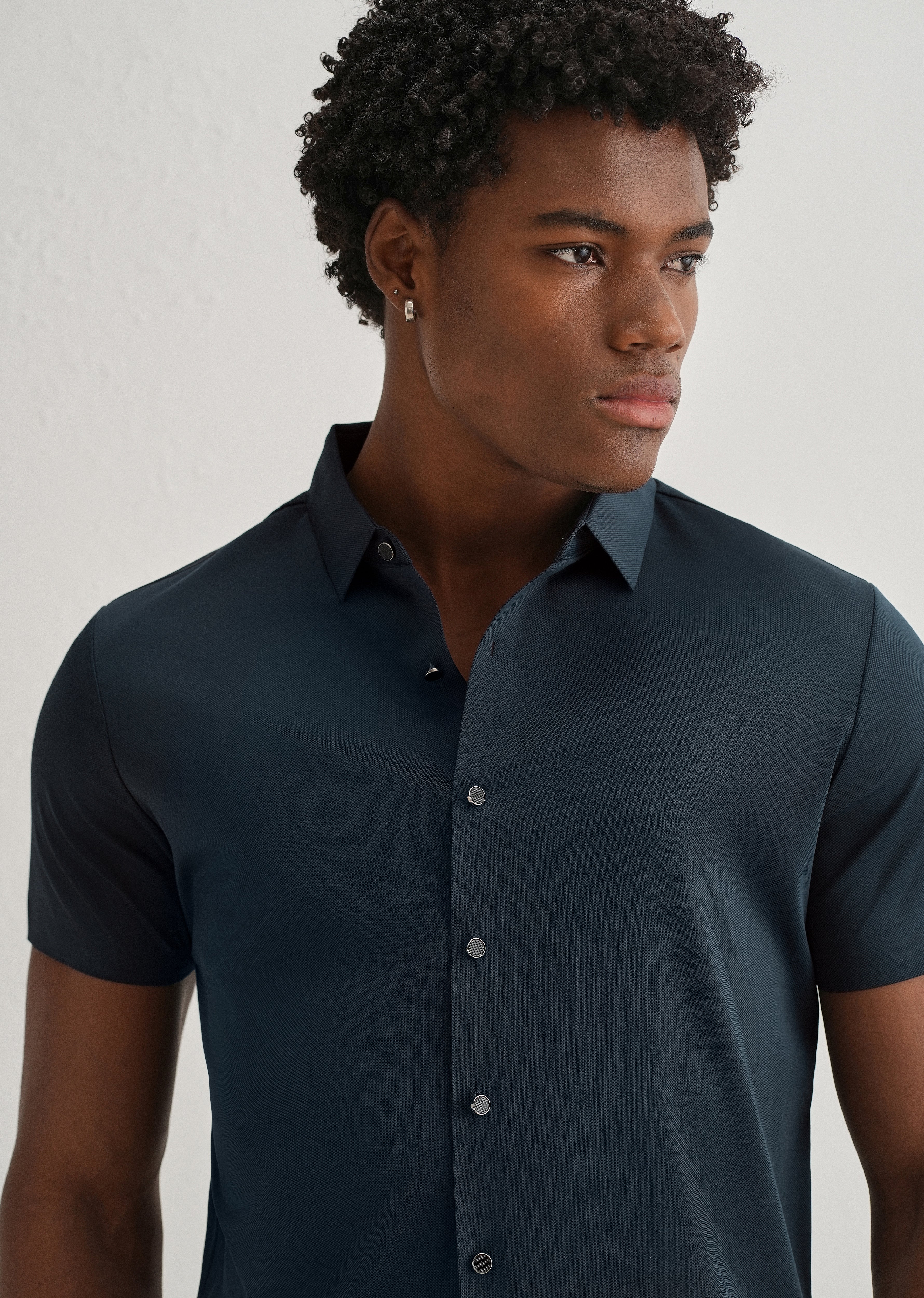 Navy Blue Stitchless Plain Half Sleeve Shirt - Image 5