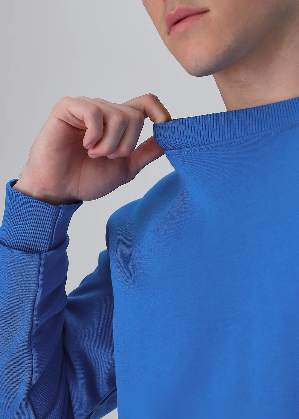 Navy Blue Sweatshirt - Image 6
