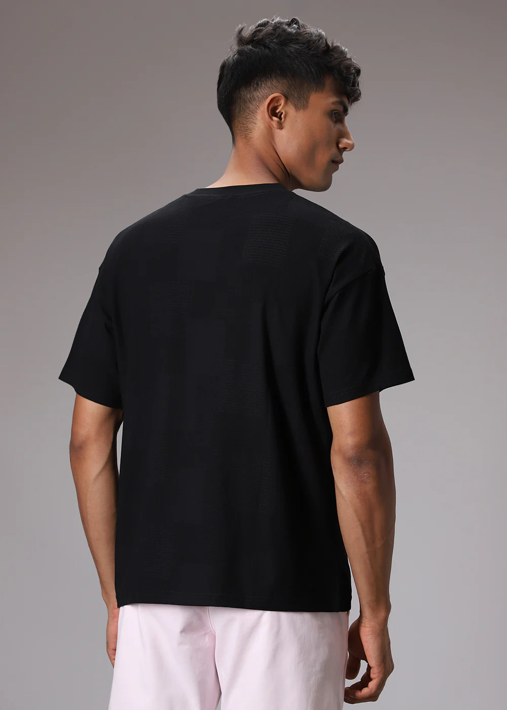 Noir Black Patterned T-shirt - Image 4