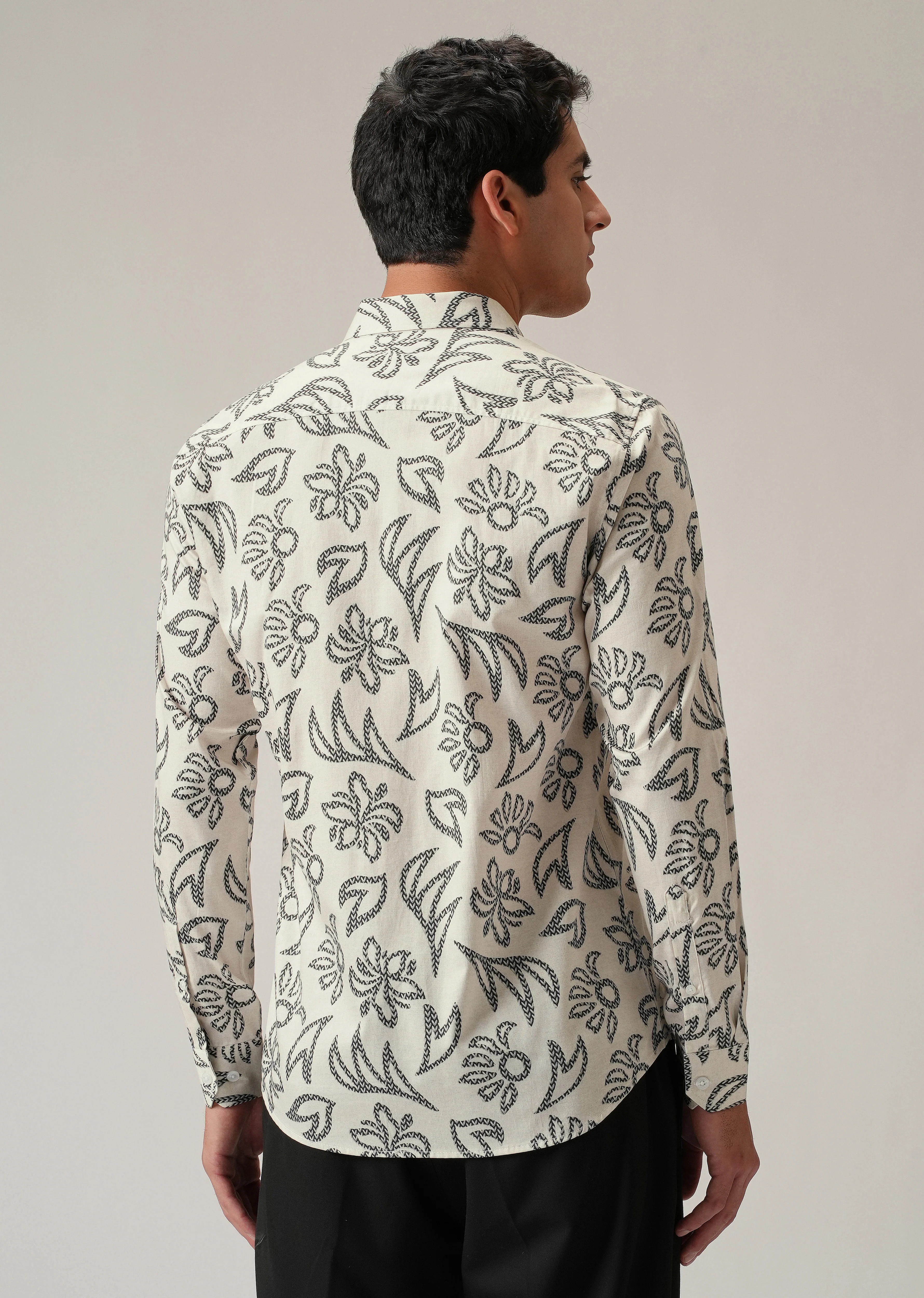Off-White Floral Pattern Print Shirt - Image 2