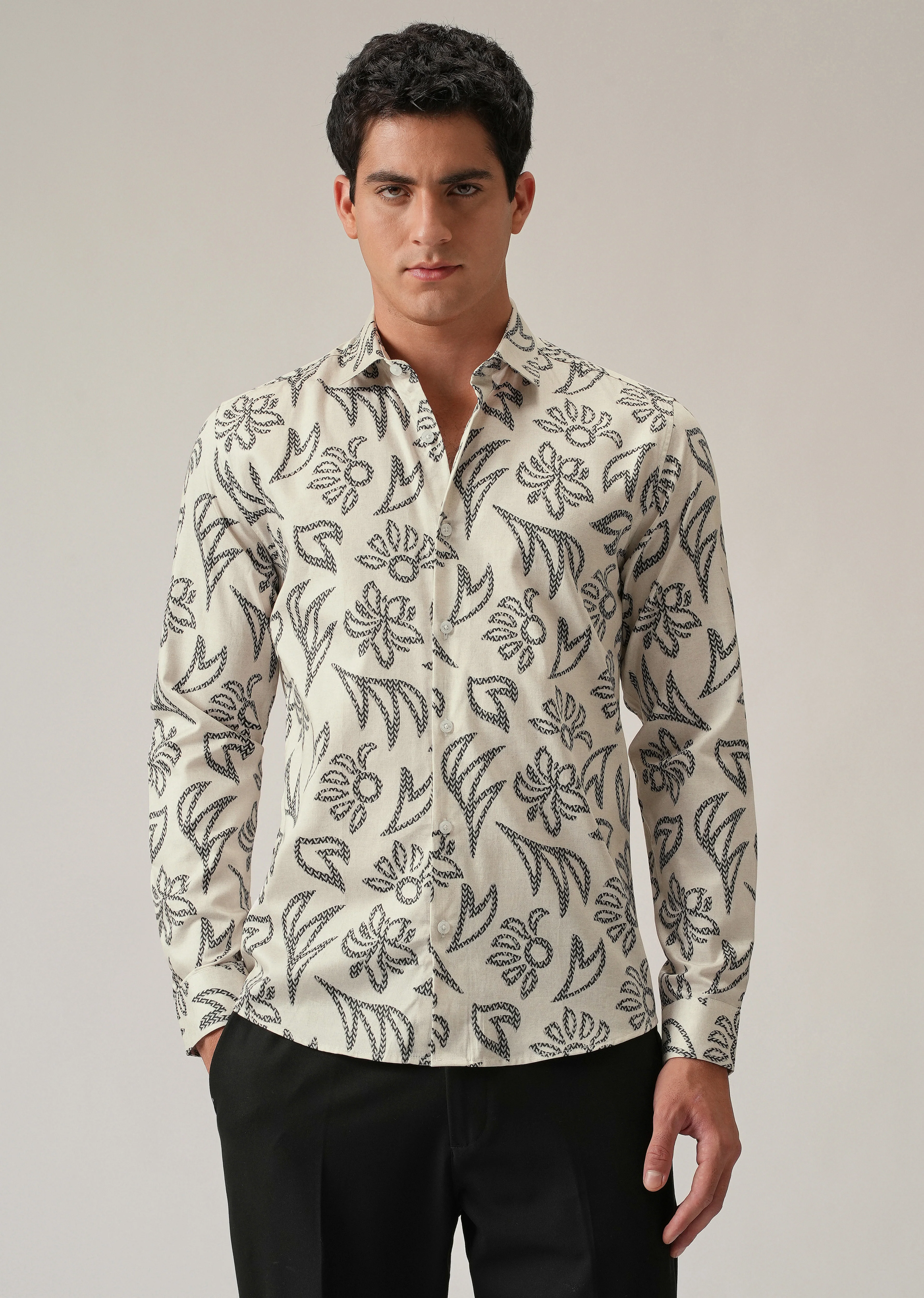 Off-White Floral Pattern Print Shirt - Image 3