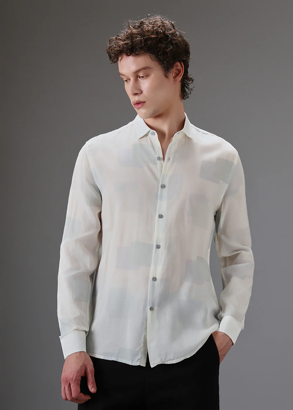 Off White Green Printed Shirt - Image 3