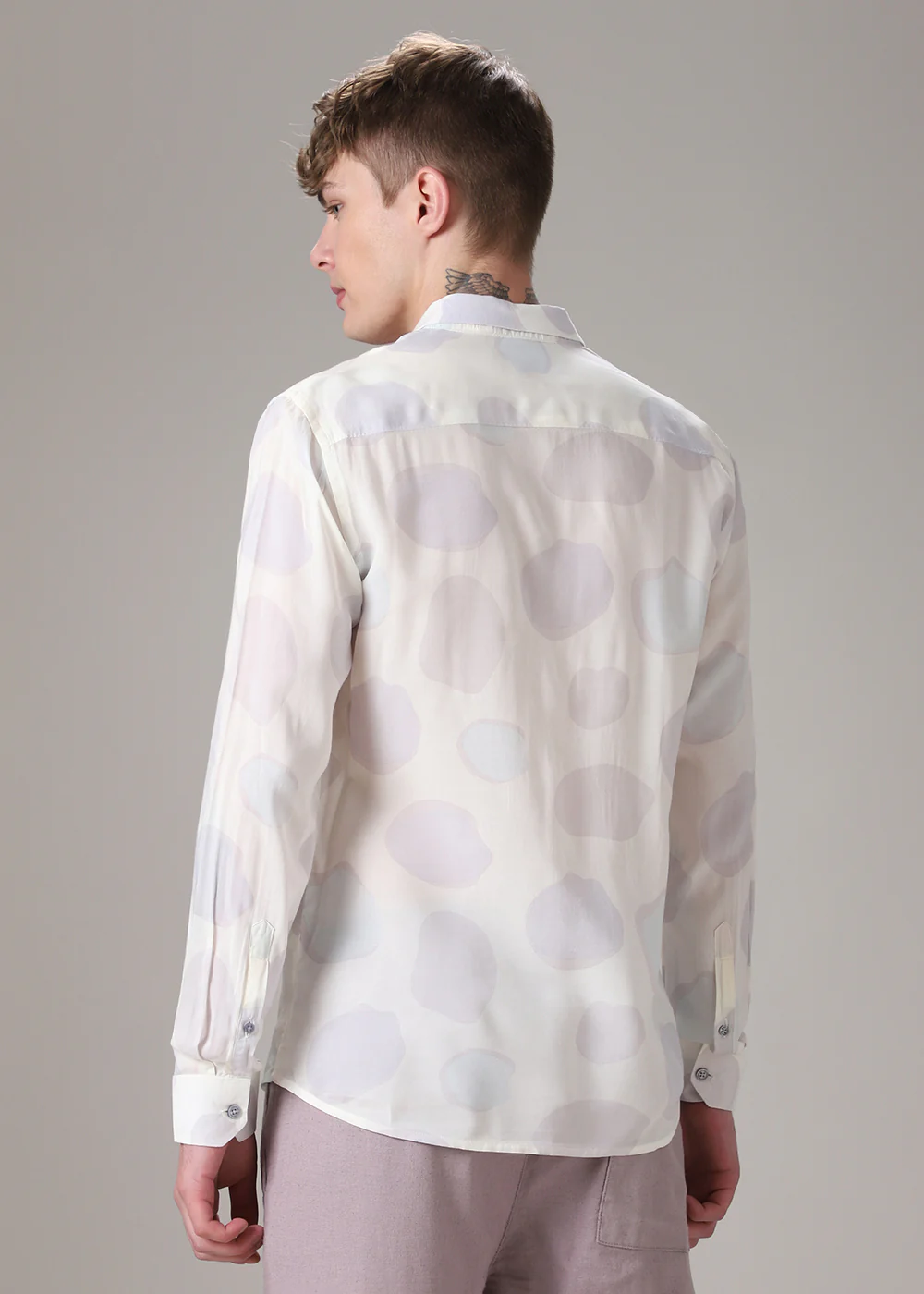 Off White Pink Printed Shirt - Image 4