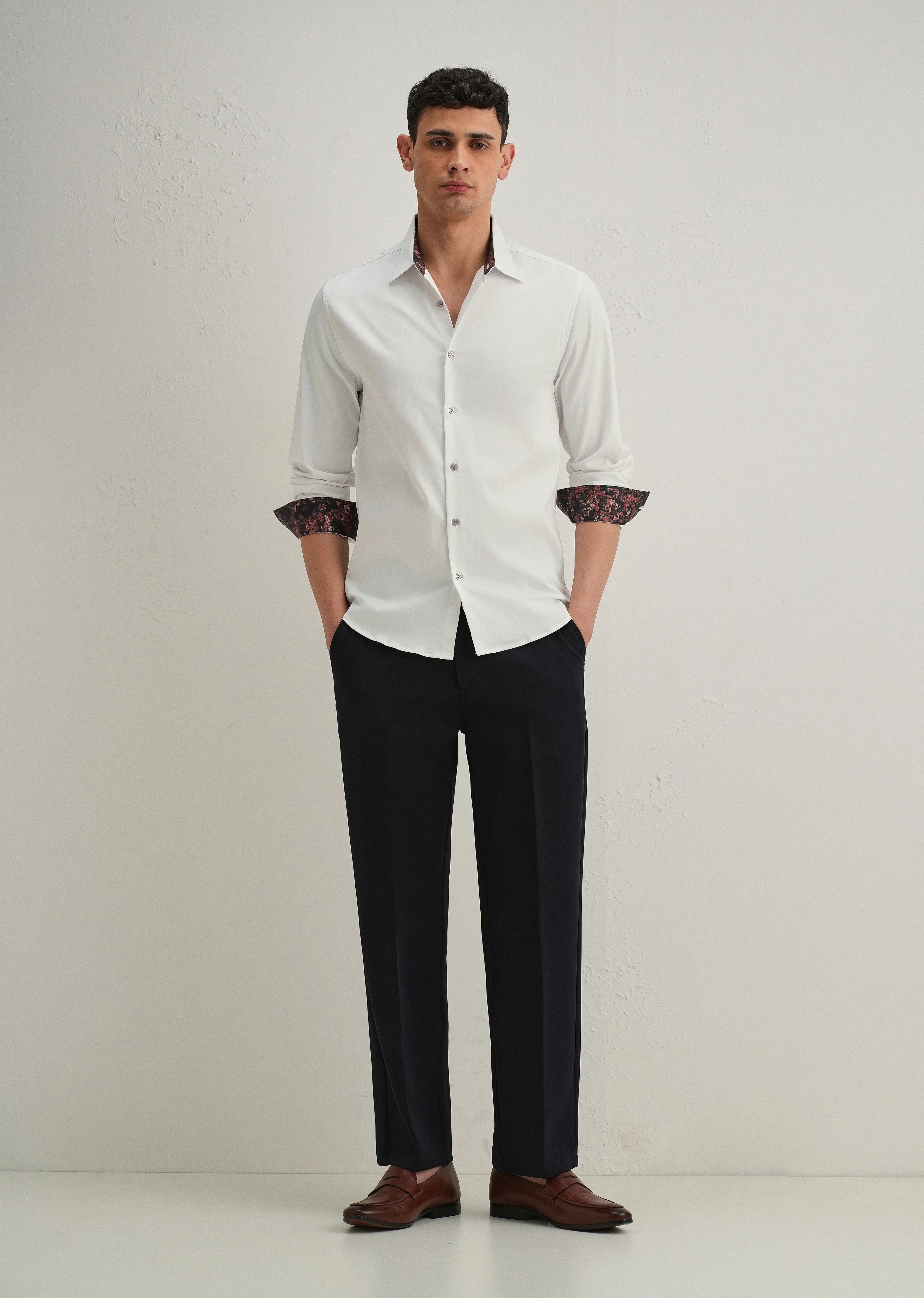 Off White Printed Cuff Shirt - Image 8