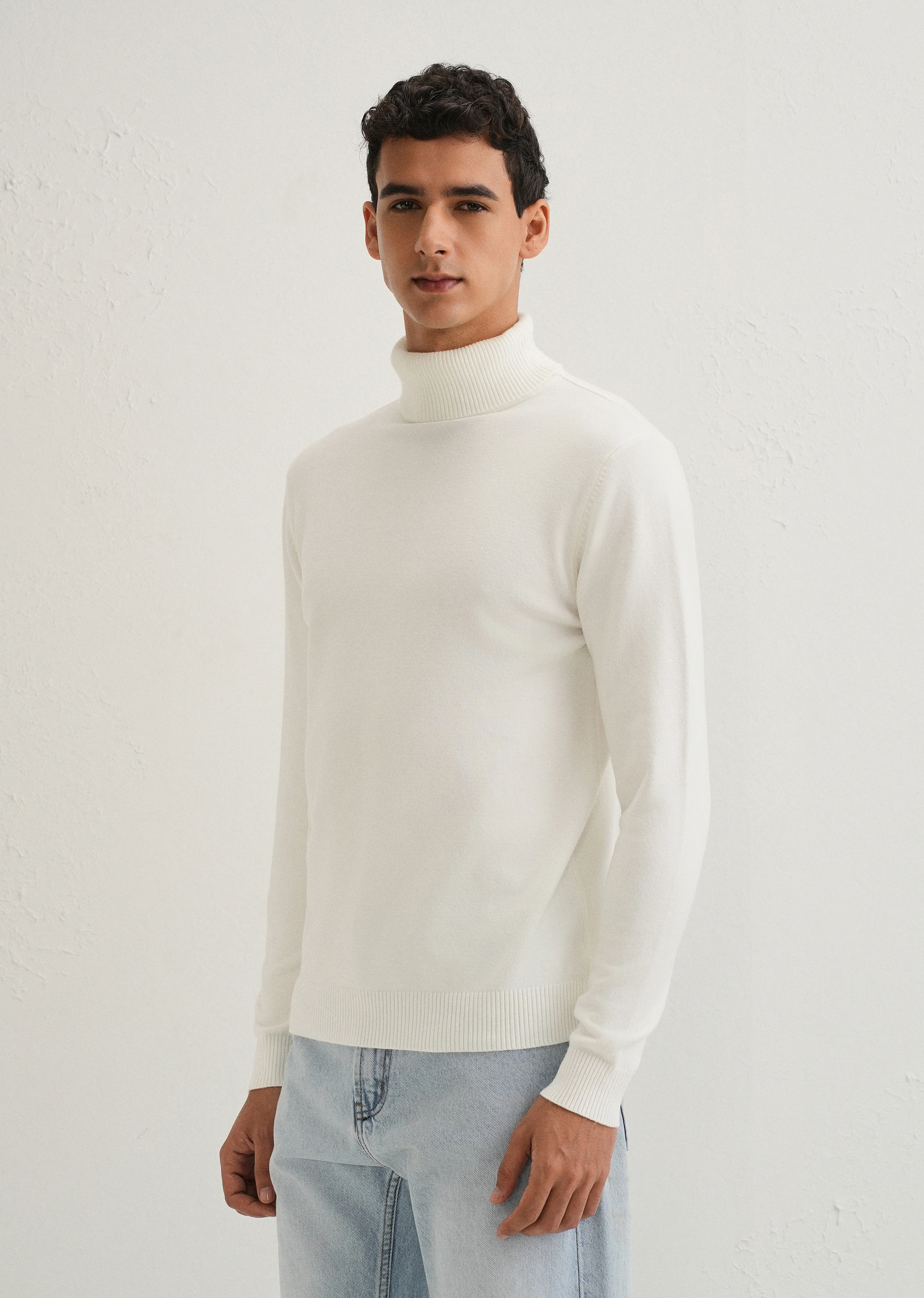 Off White Turtle-Neck Sweater - Image 3