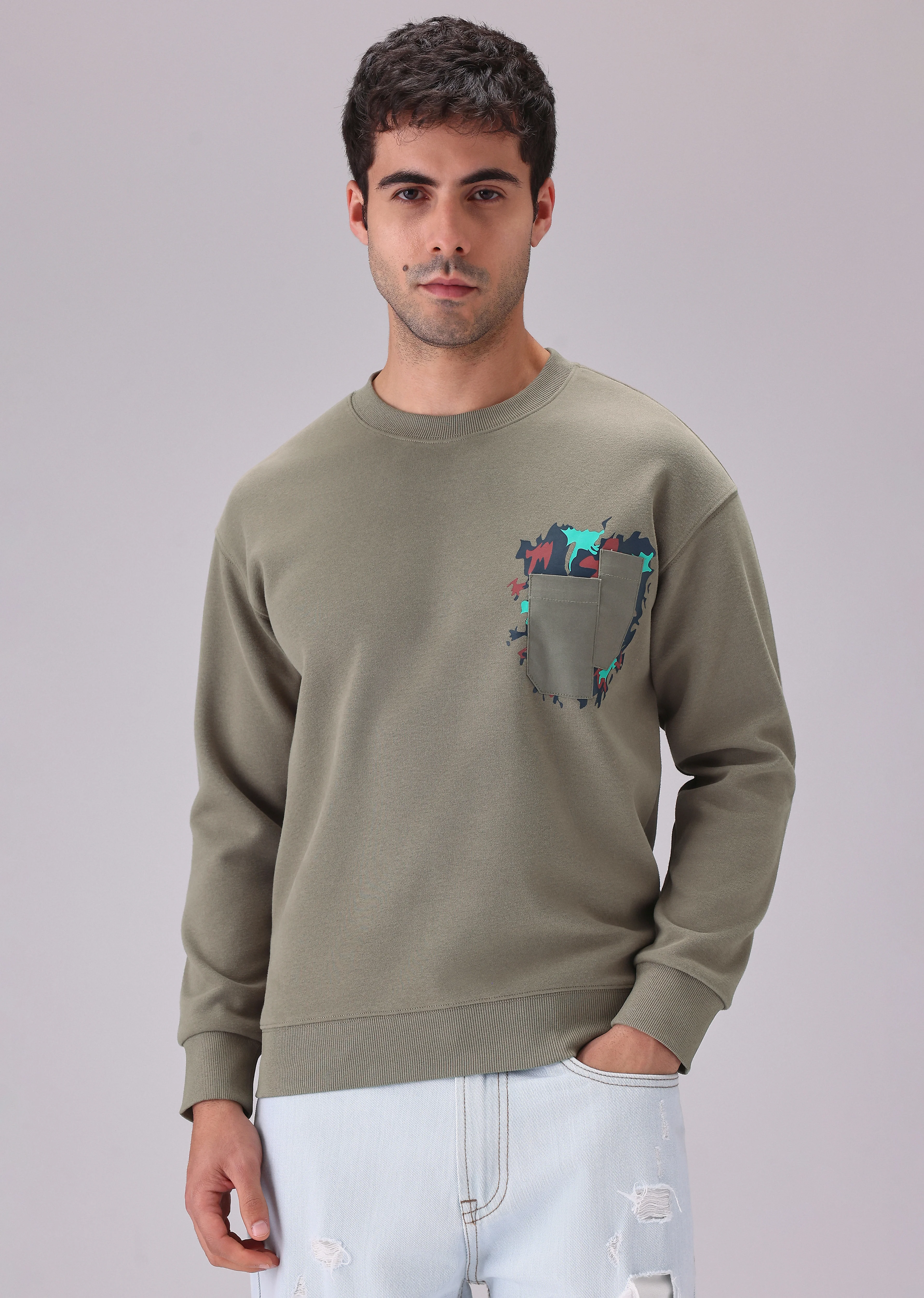 Olive Graphic Pocket Sweatshirt - Image 3