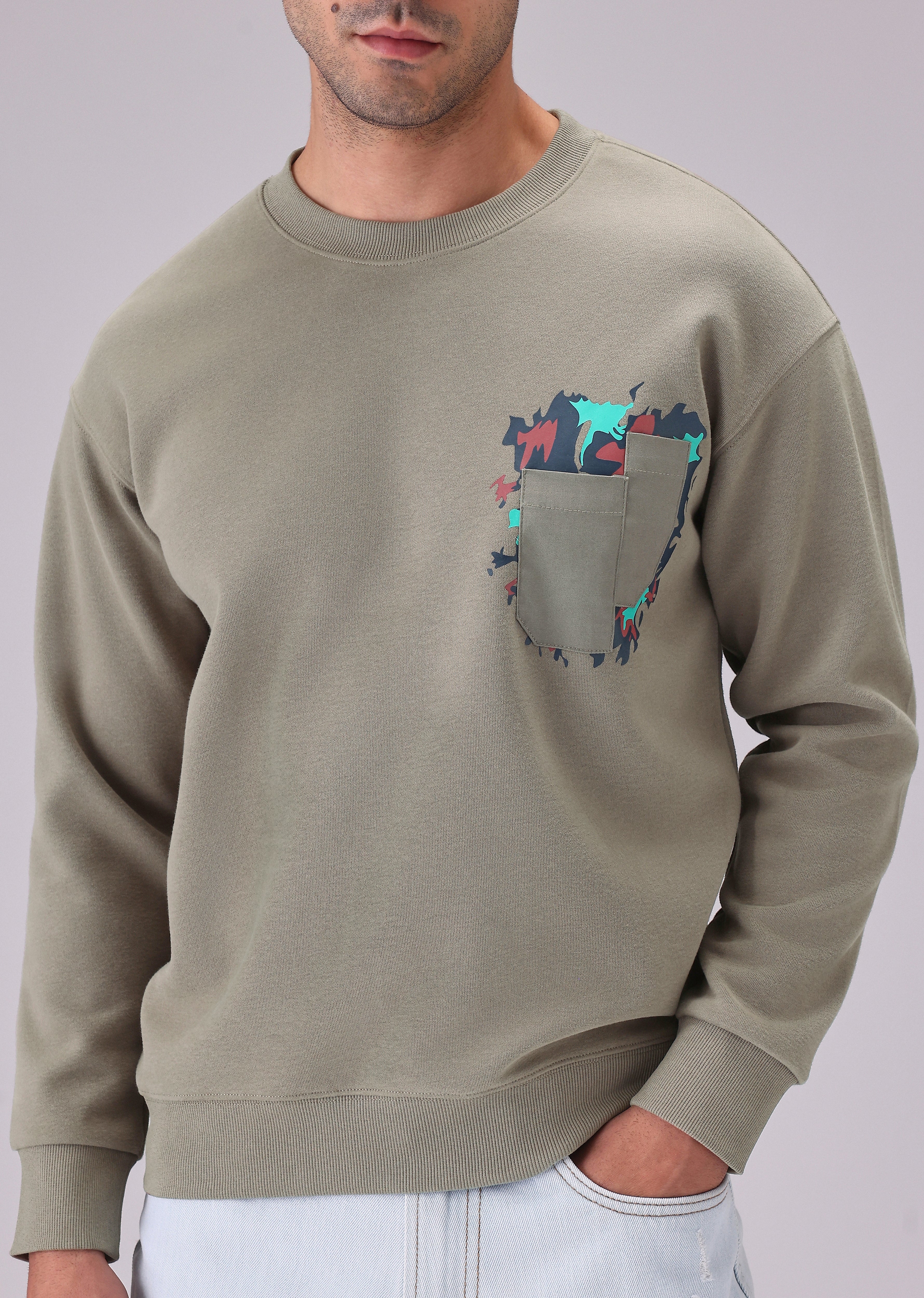 Olive Graphic Pocket Sweatshirt - Image 7