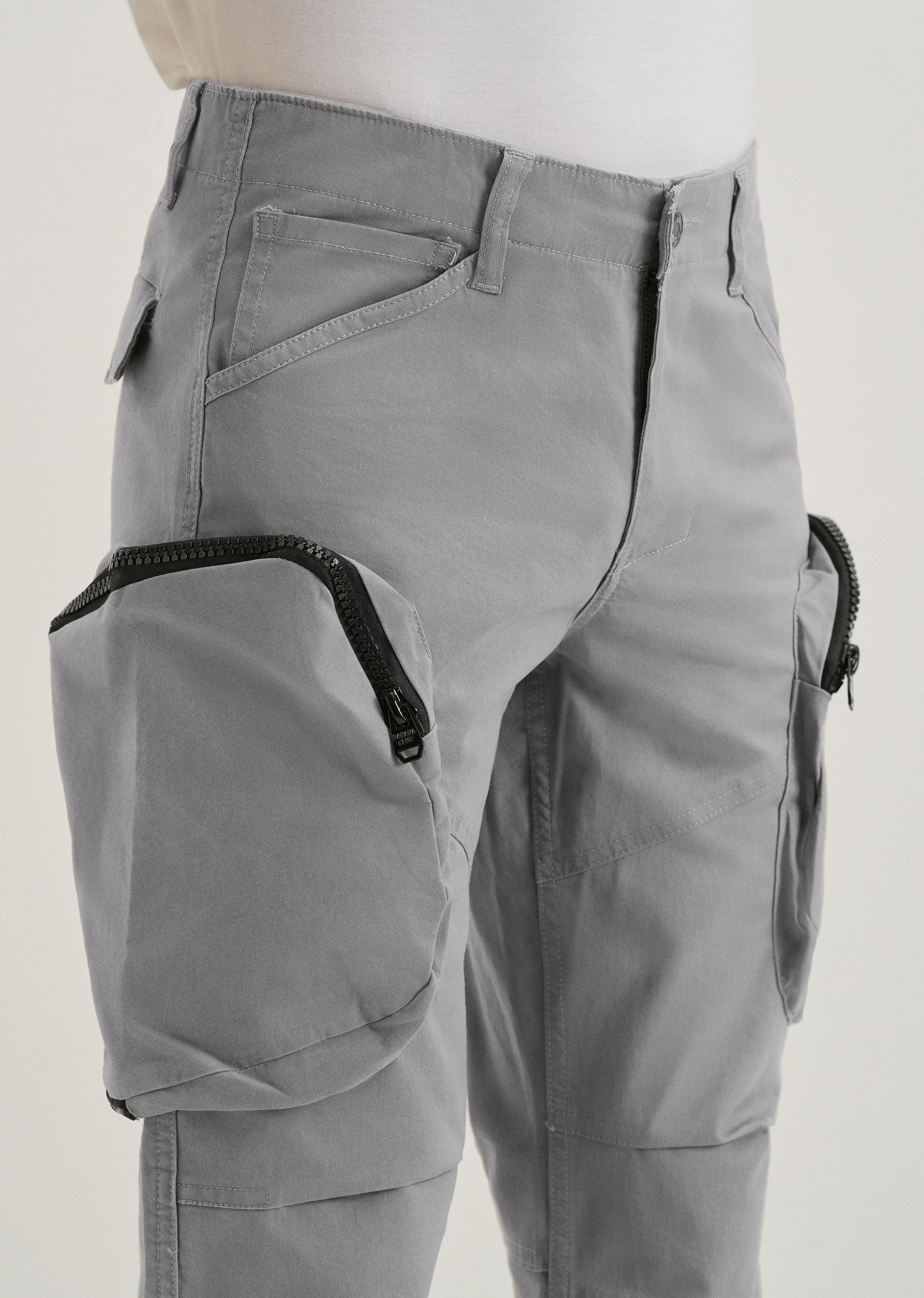 Oslo Gray Zipper Cargo Pant - Image 5