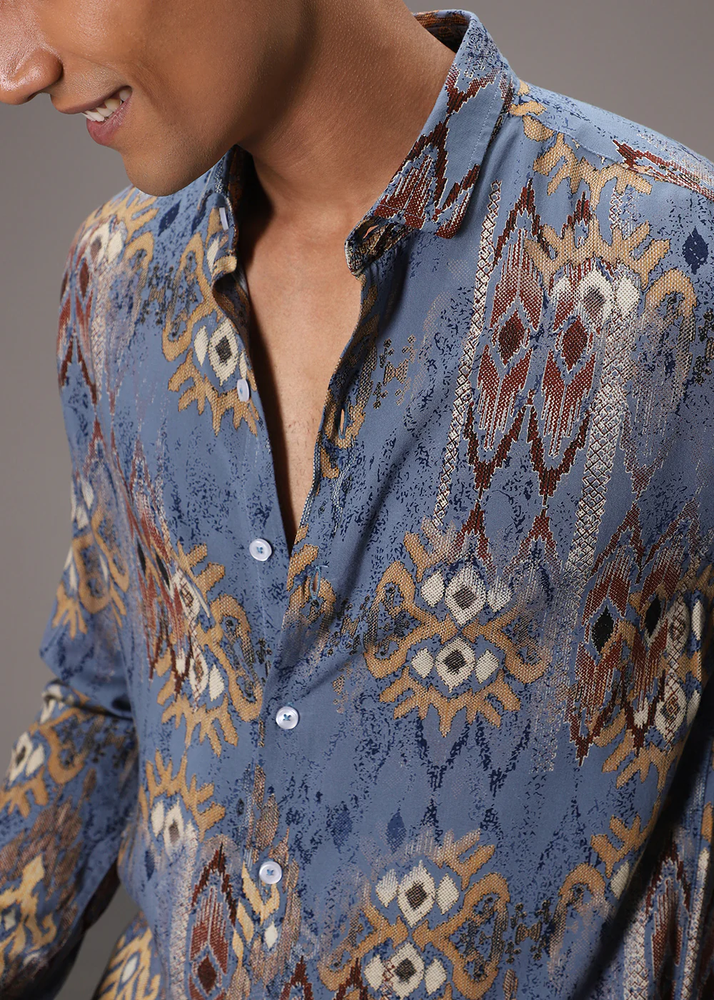 Pacific Blue Printed Feather Shirt - Image 2