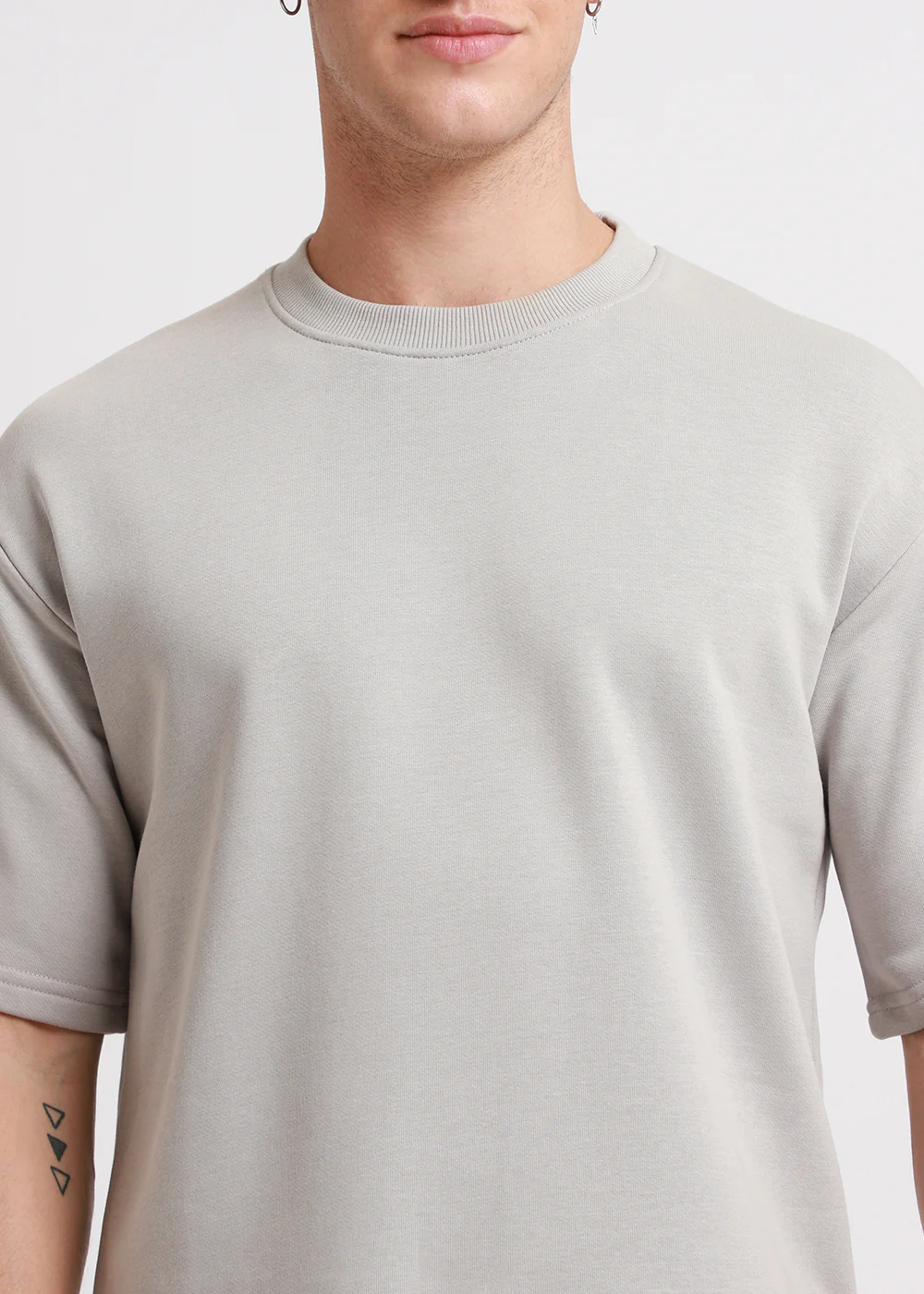 Pale Gray Plain Oversized Basic T-shirt - Image 3