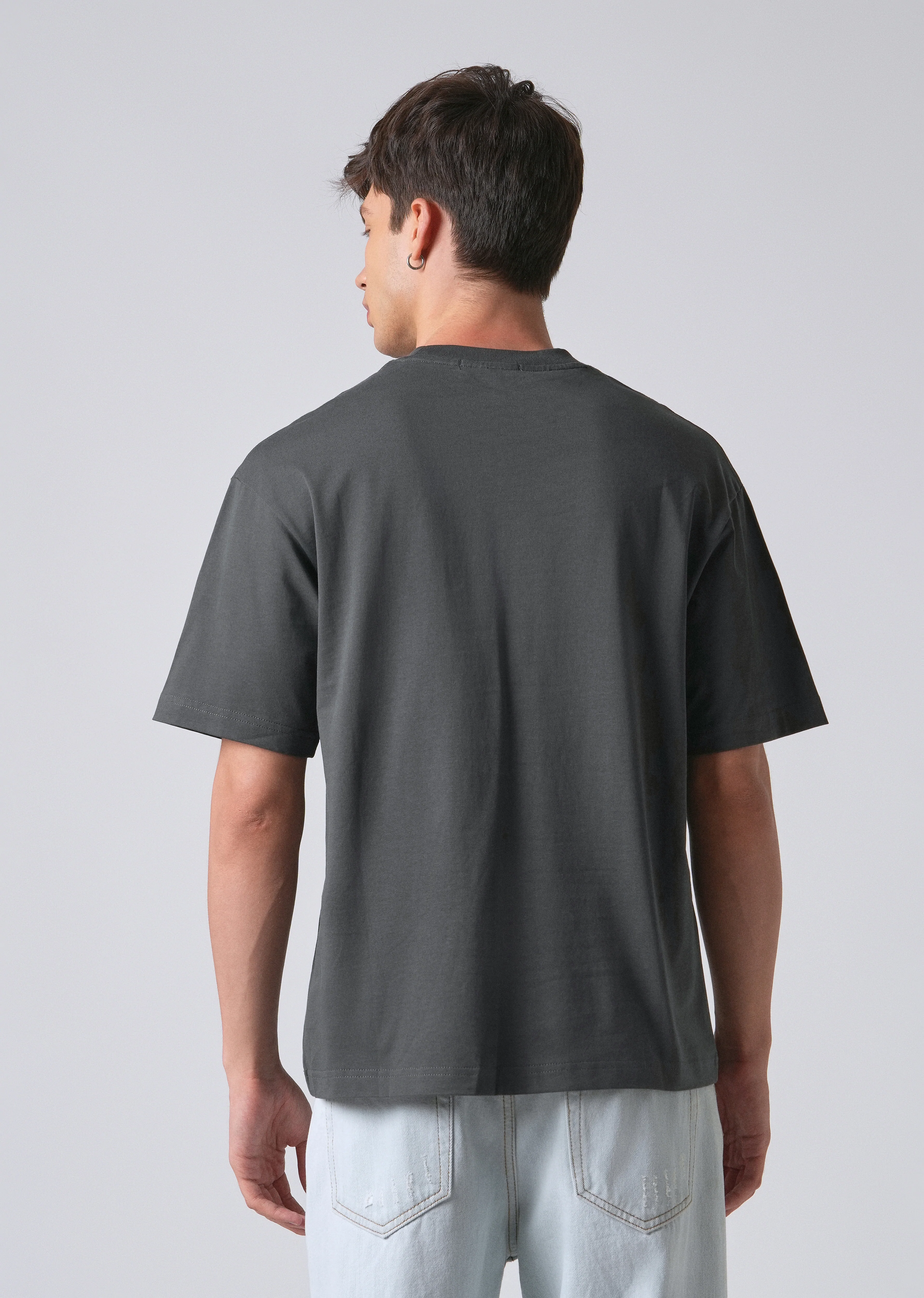 Passion Grey Printed Oversized T-shirt - Image 2