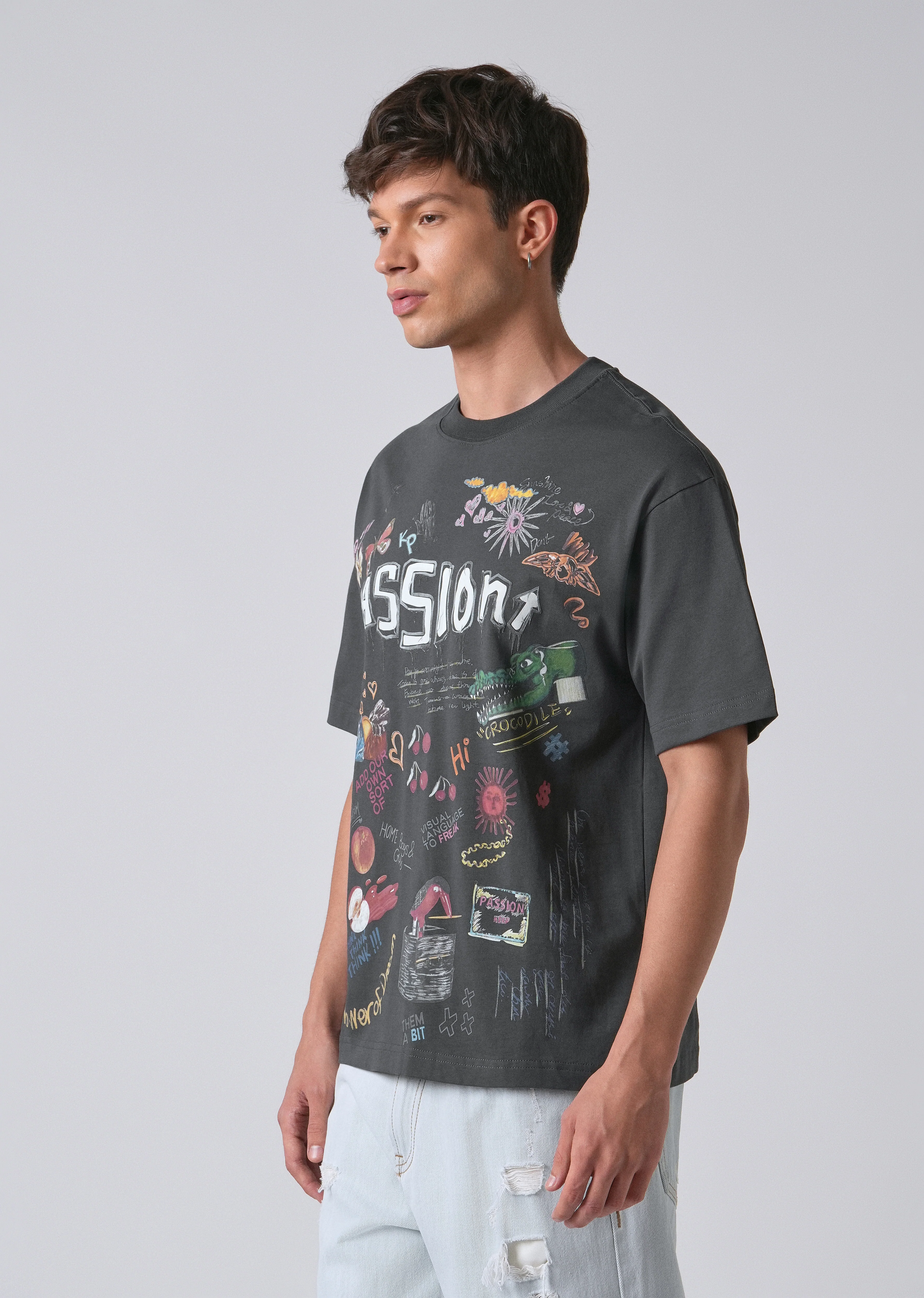 Passion Grey Printed Oversized T-shirt - Image 4