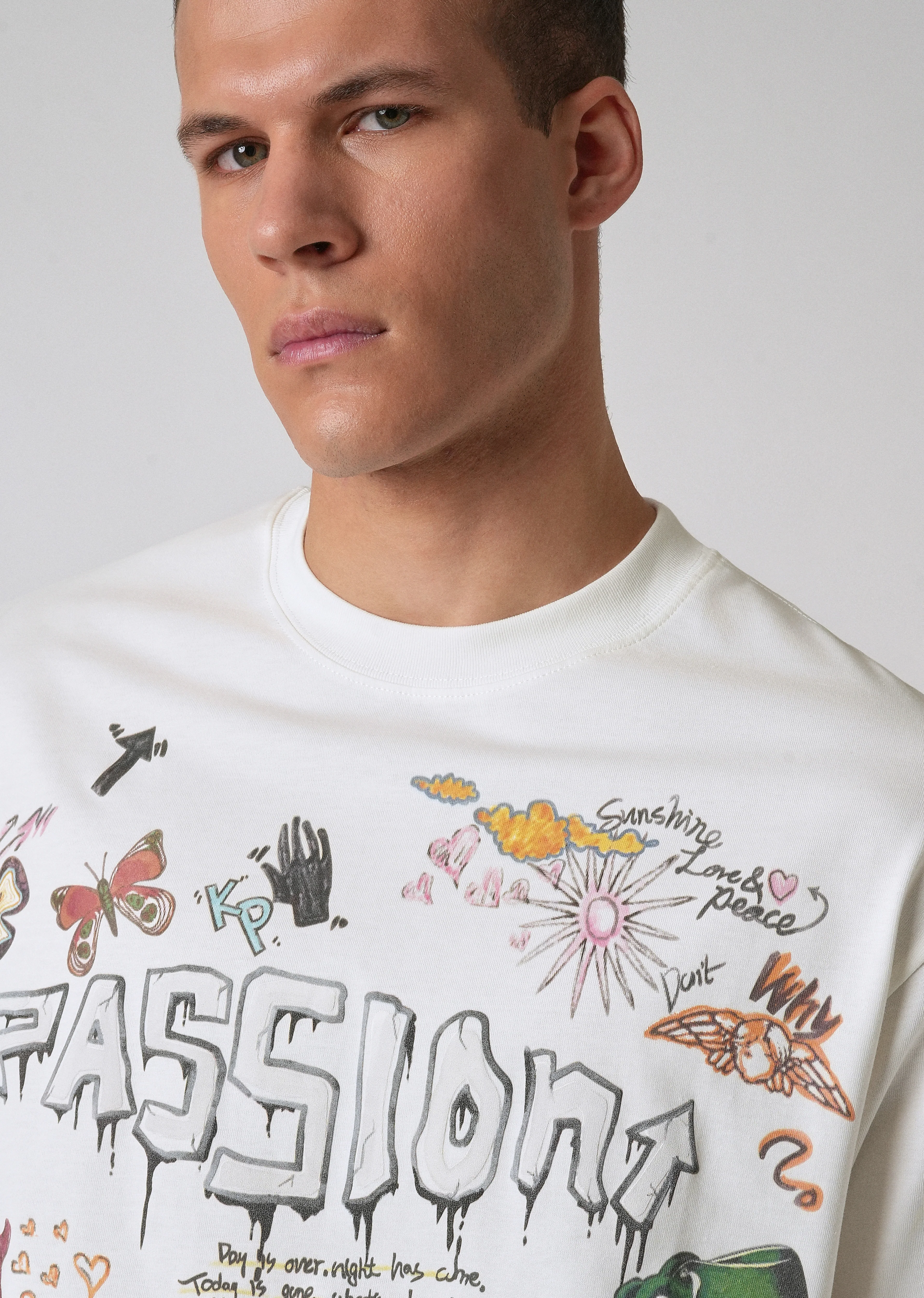 Passion White Printed Oversized T-shirt - Image 5