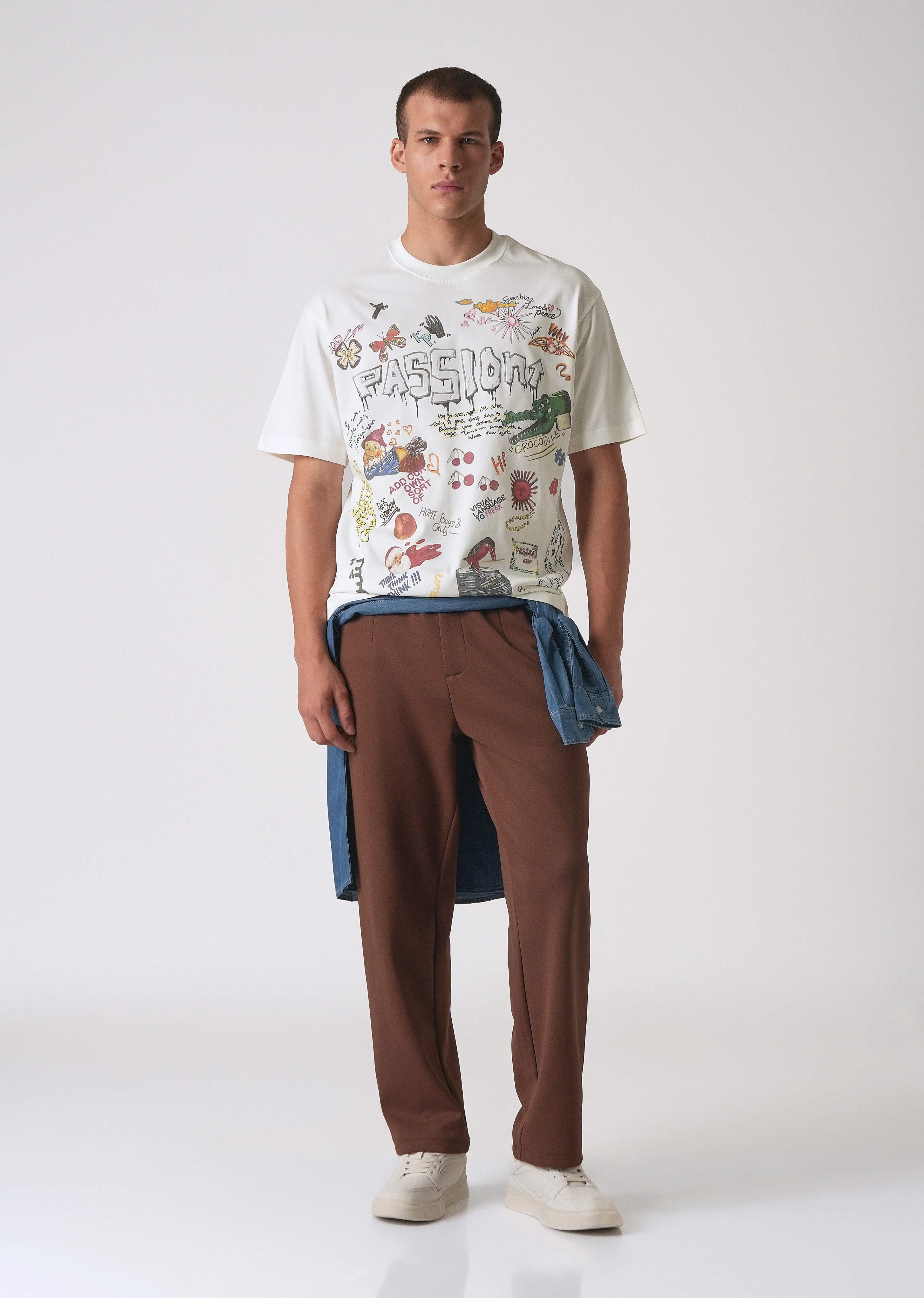 Passion White Printed Oversized T-shirt - Image 6