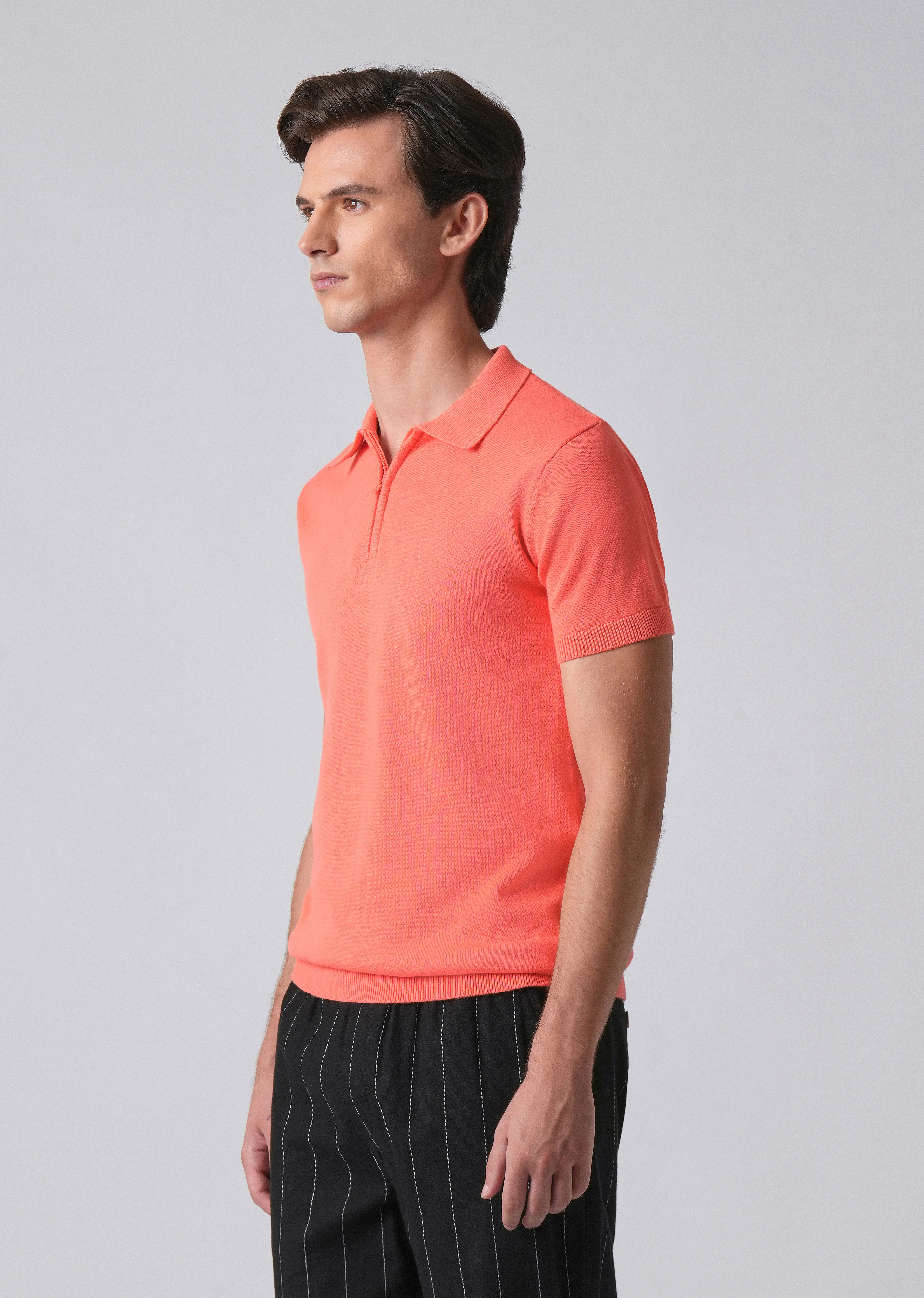 Peach Knitted Polo Zipper T-shirt - Image 4