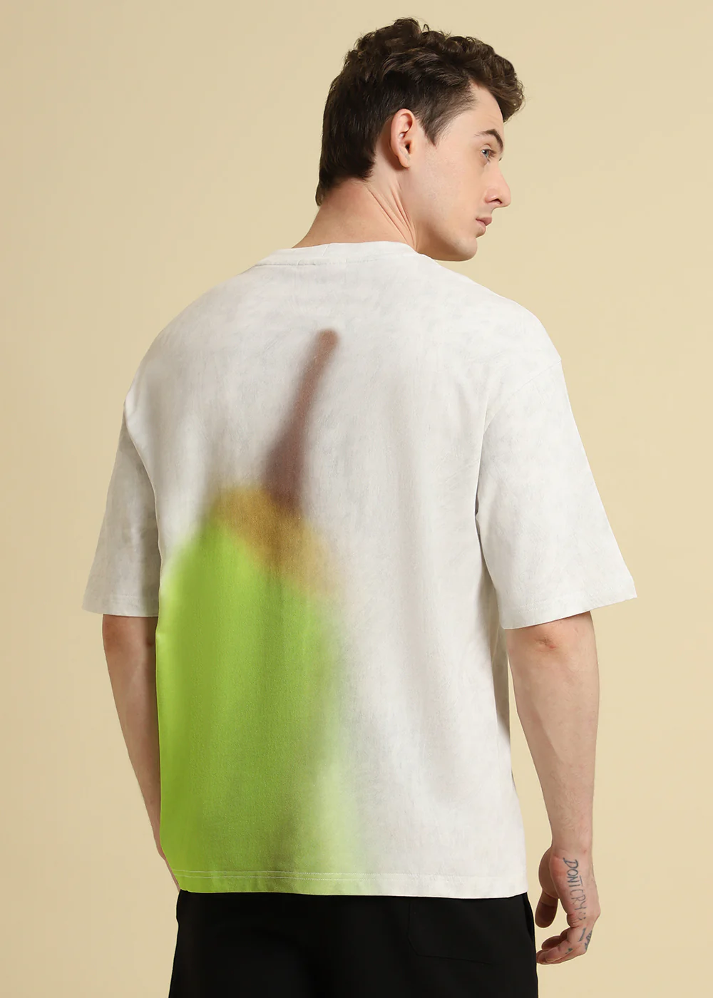Pear Gradient Off White Oversized T-Shirt - Image 4