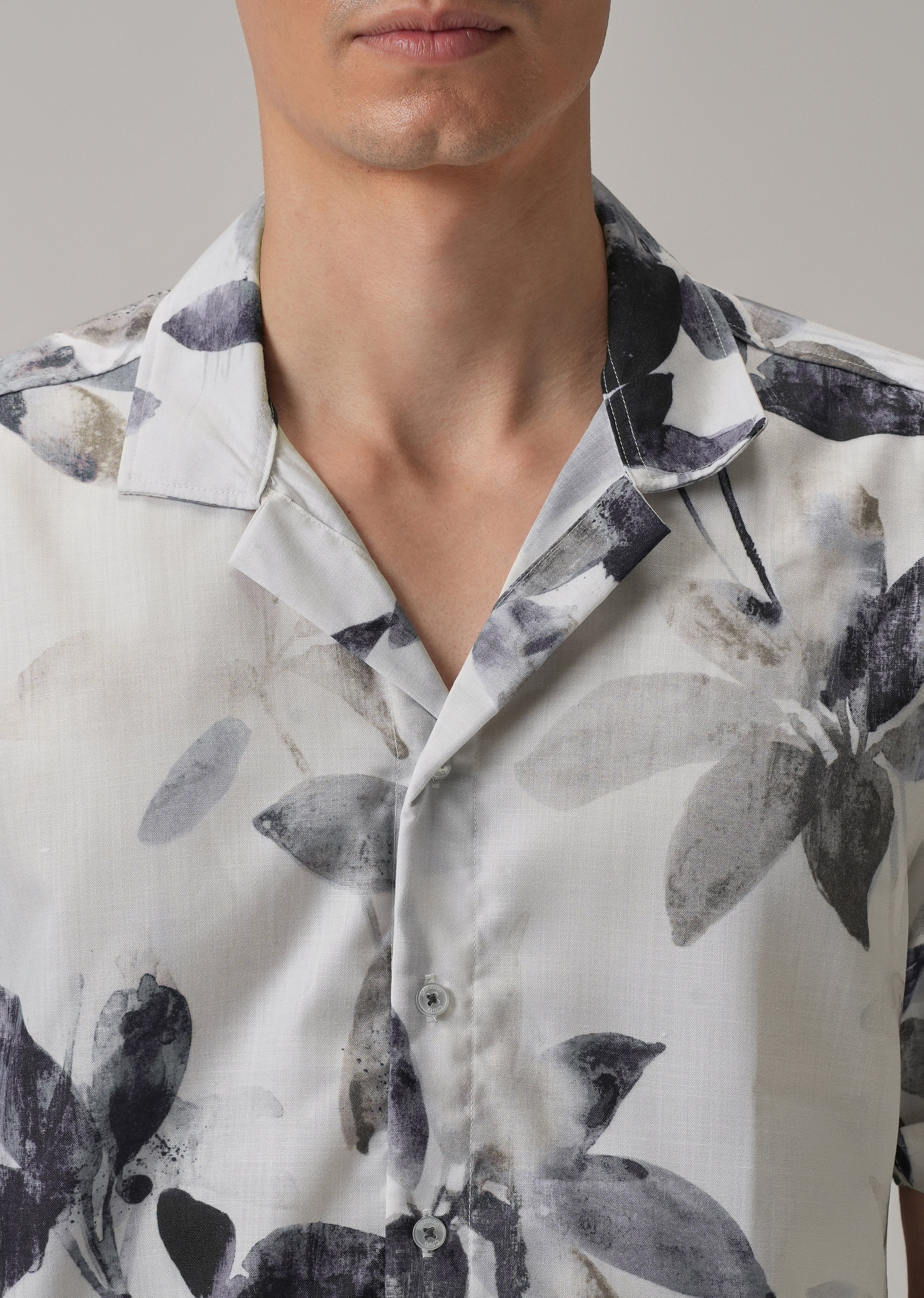 Petal Strewn Half Sleeve Shirt - Image 5