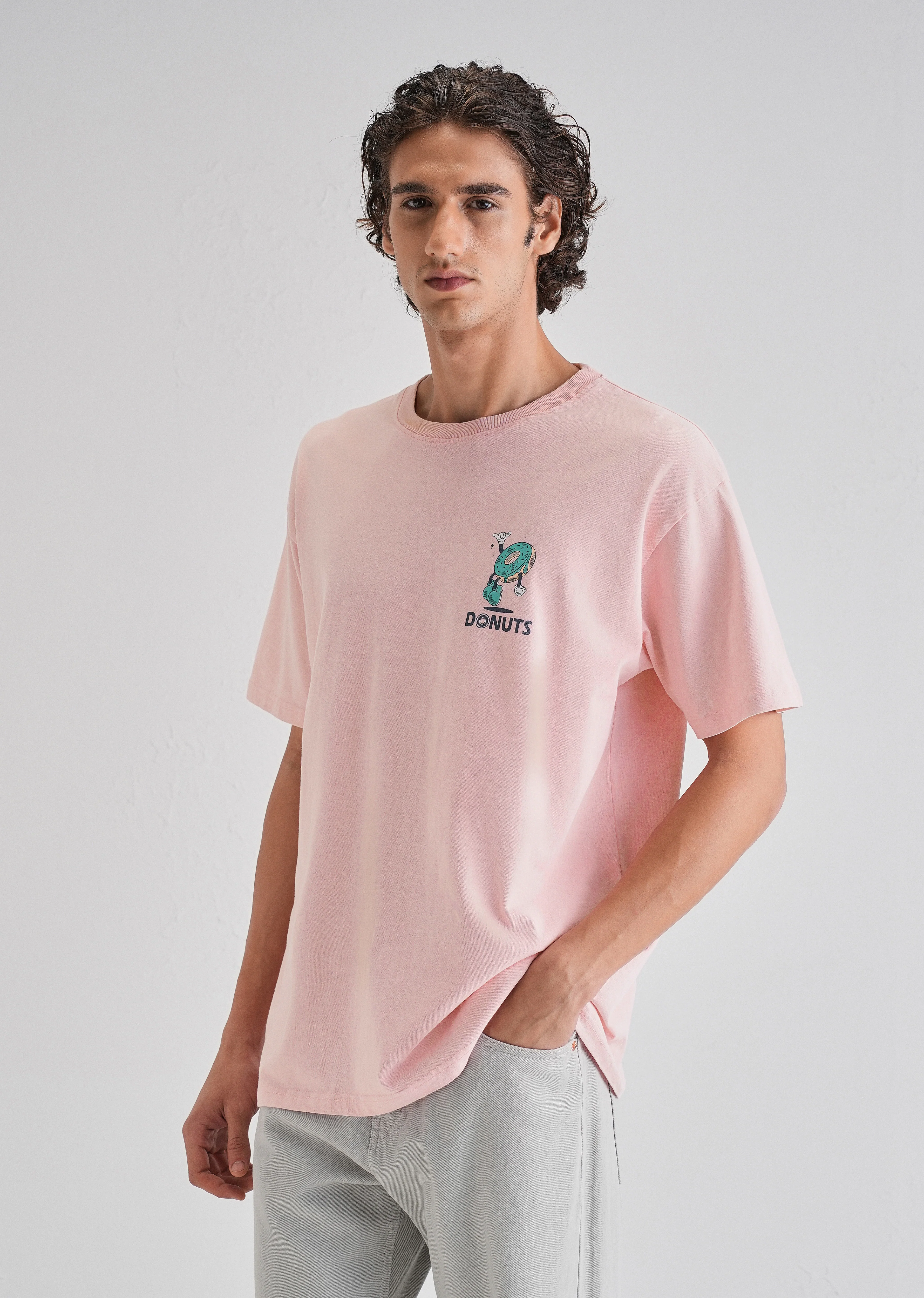 Pink Back Graphic Printed Oversized T-shirt - Image 4