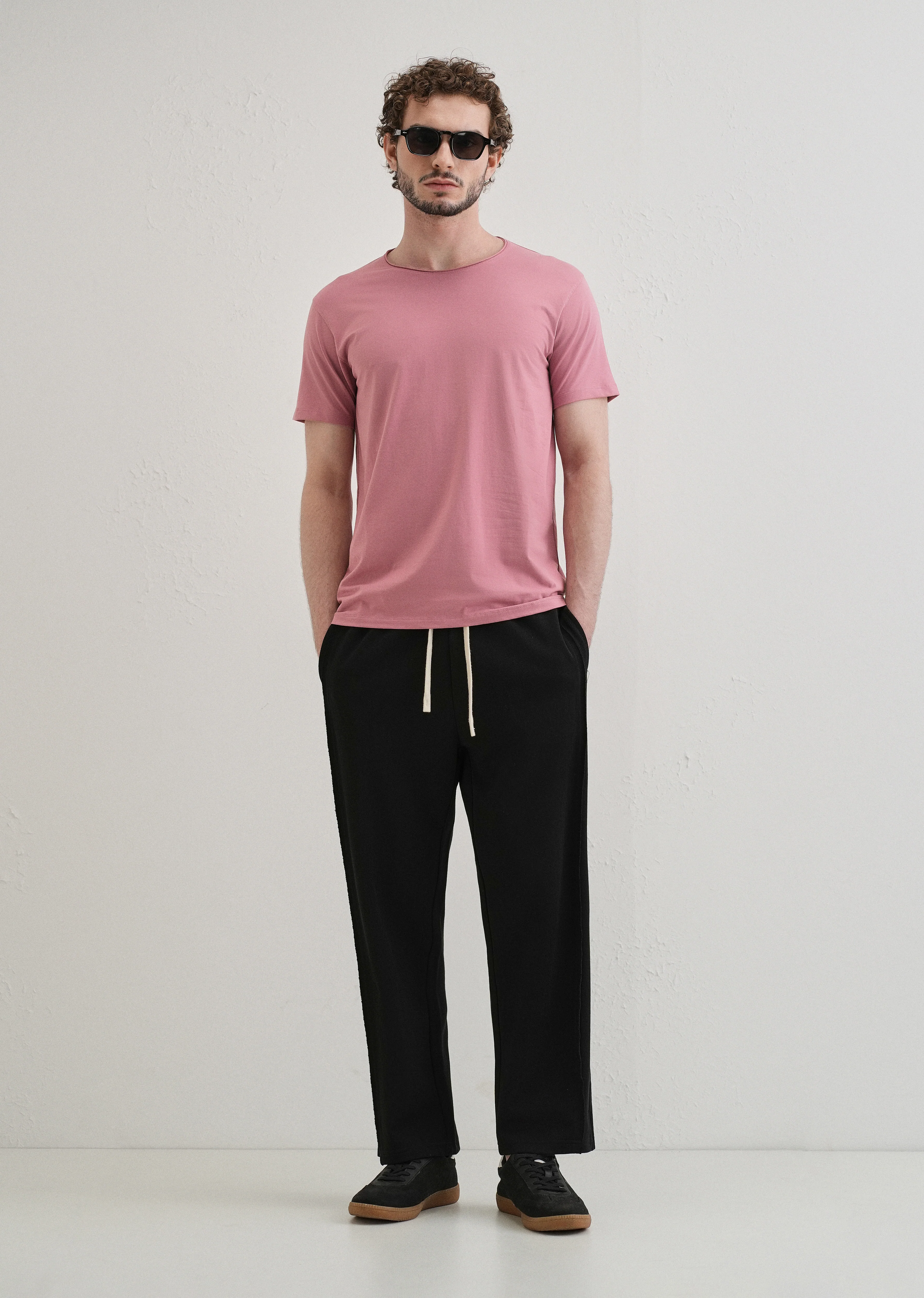 Pink Plain Round Neck T-shirt - Image 6