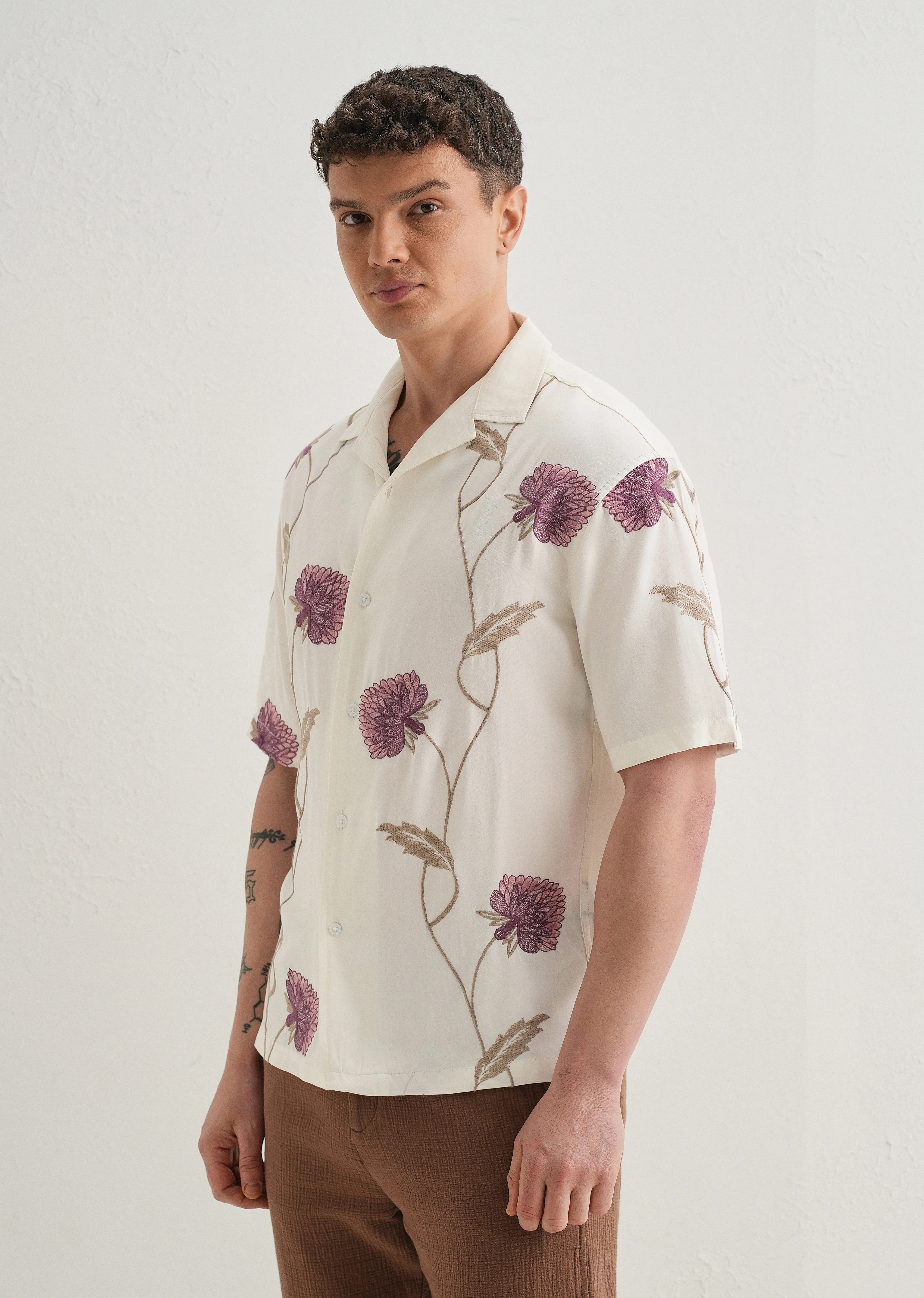 Purple Floral Front Embroidery Shirt - Image 4