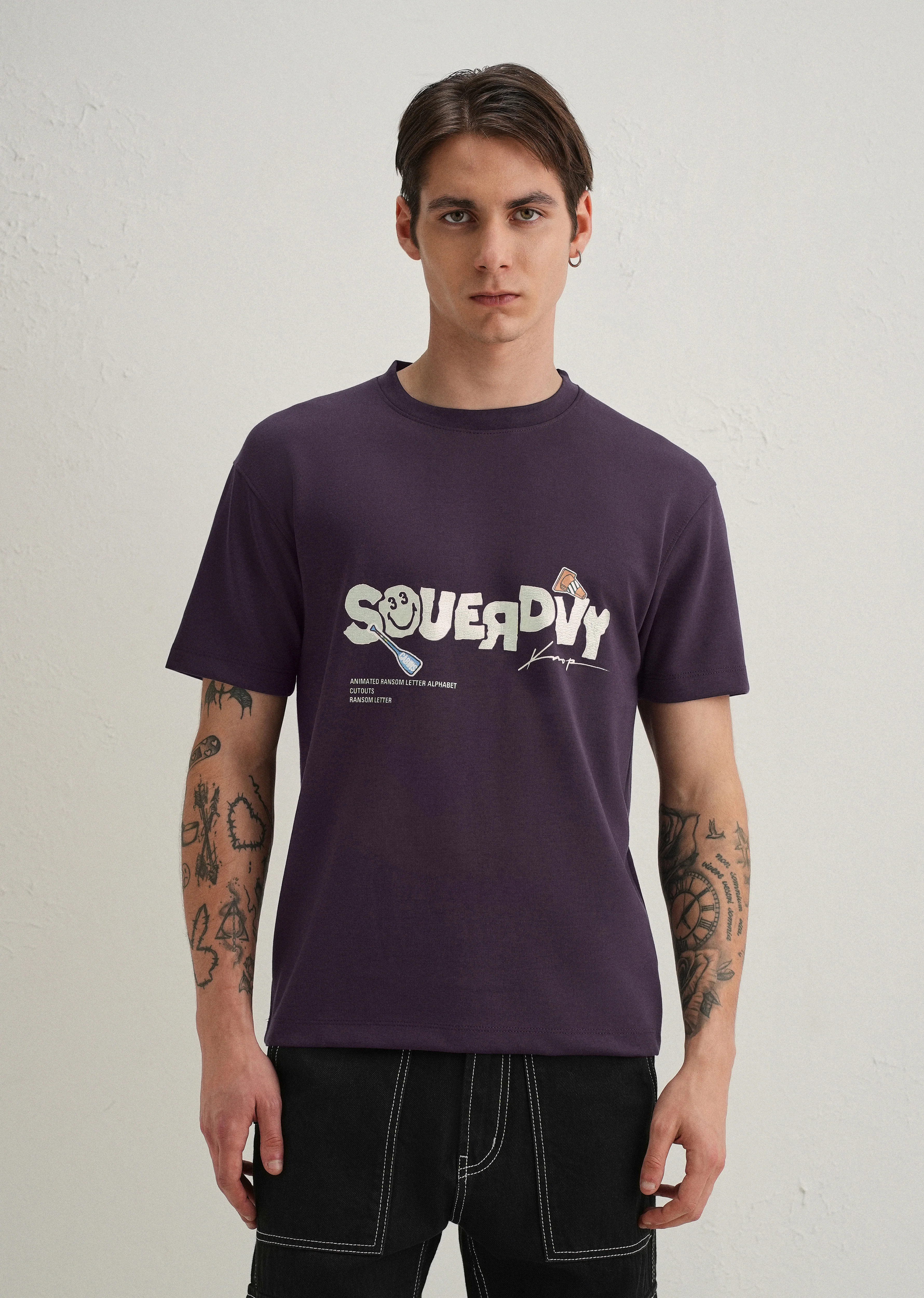 Purple Graphic Back Print T-Shirt - Image 4