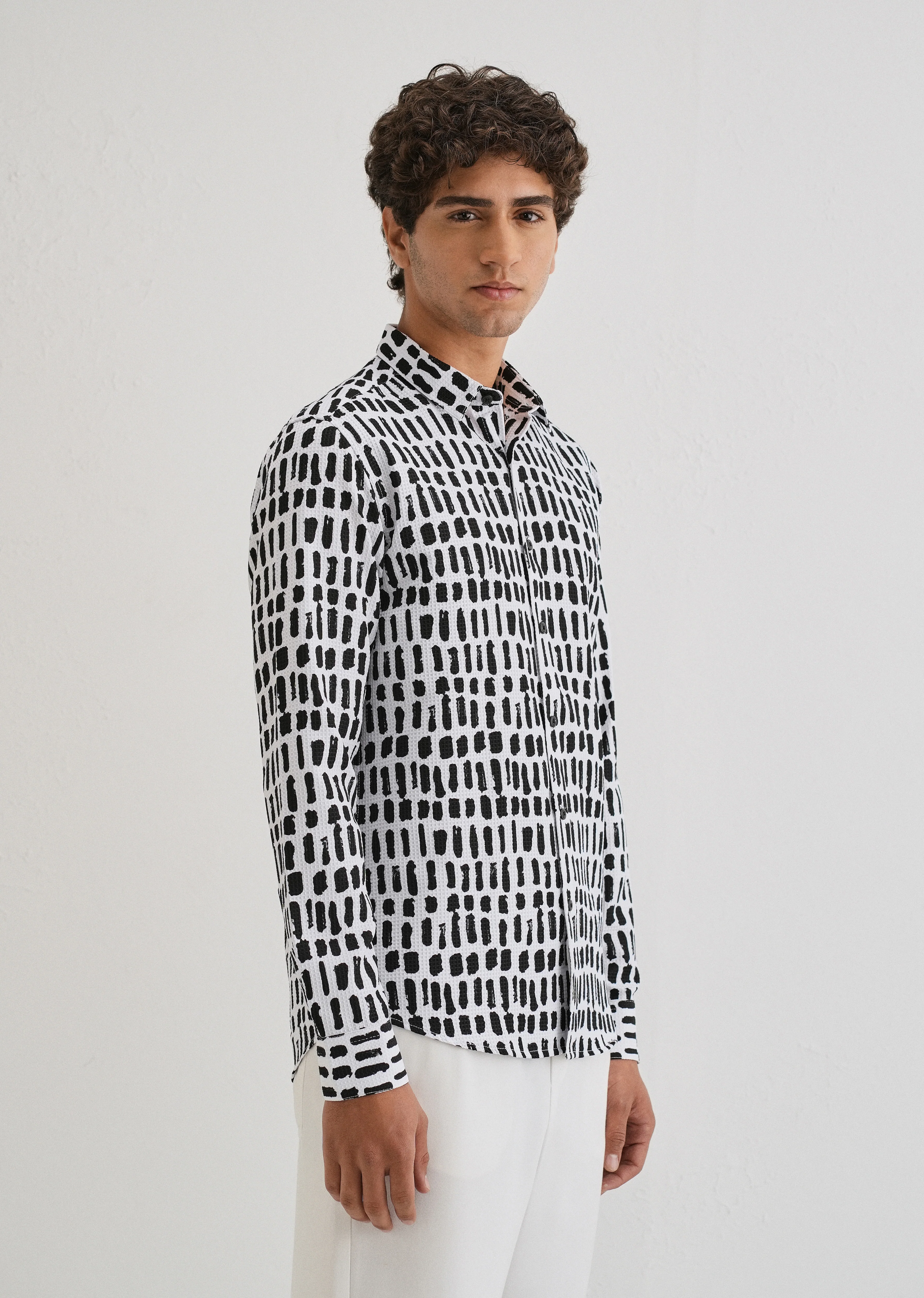 Rectangular Brushed Waffle Dobby White Shirt - Image 4