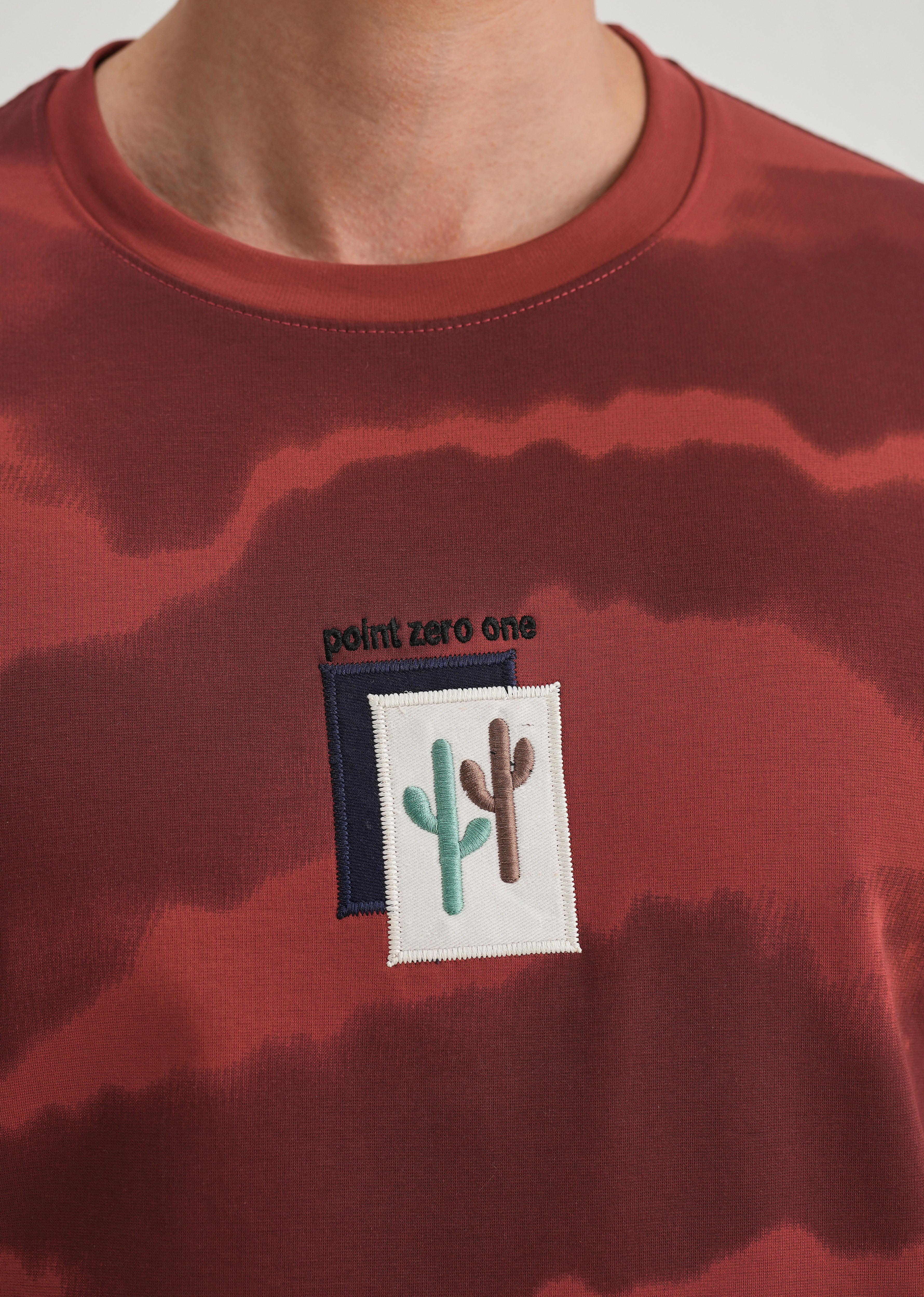Red Dye Cactus Patch Print T-Shirt - Image 2