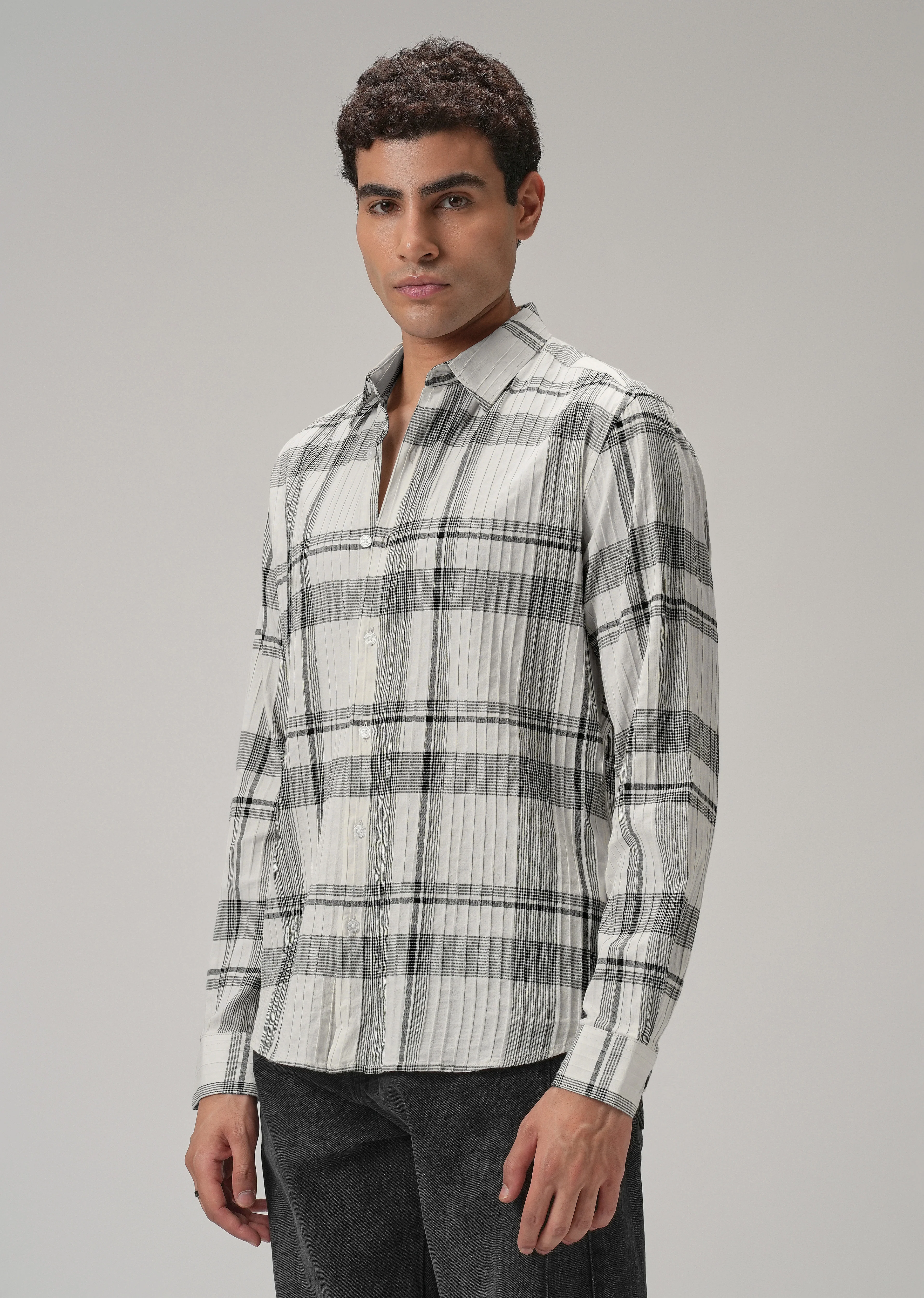 Self Pleat White Check Shirt - Image 4