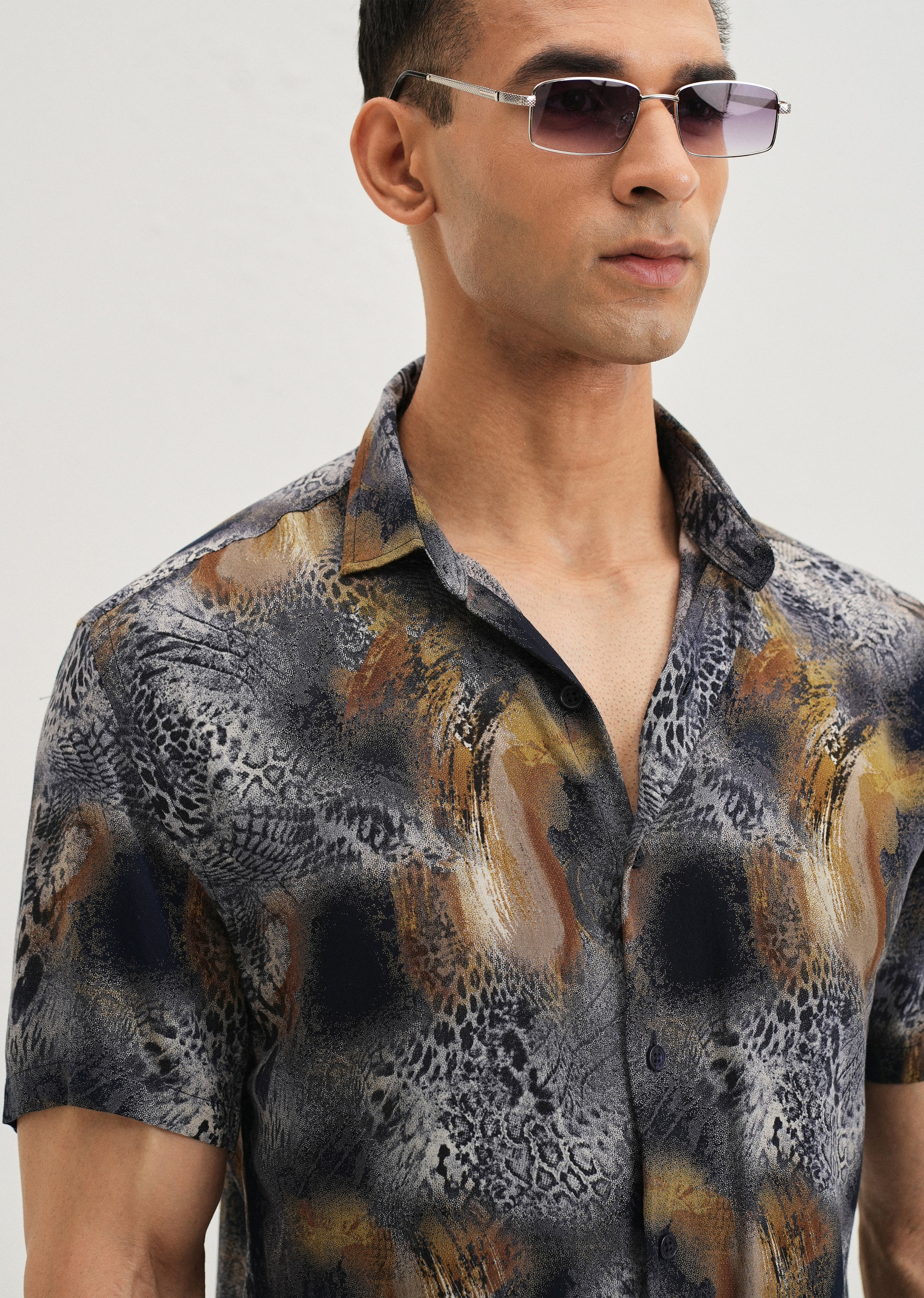 SnakeSkin Feather shirt - Image 5
