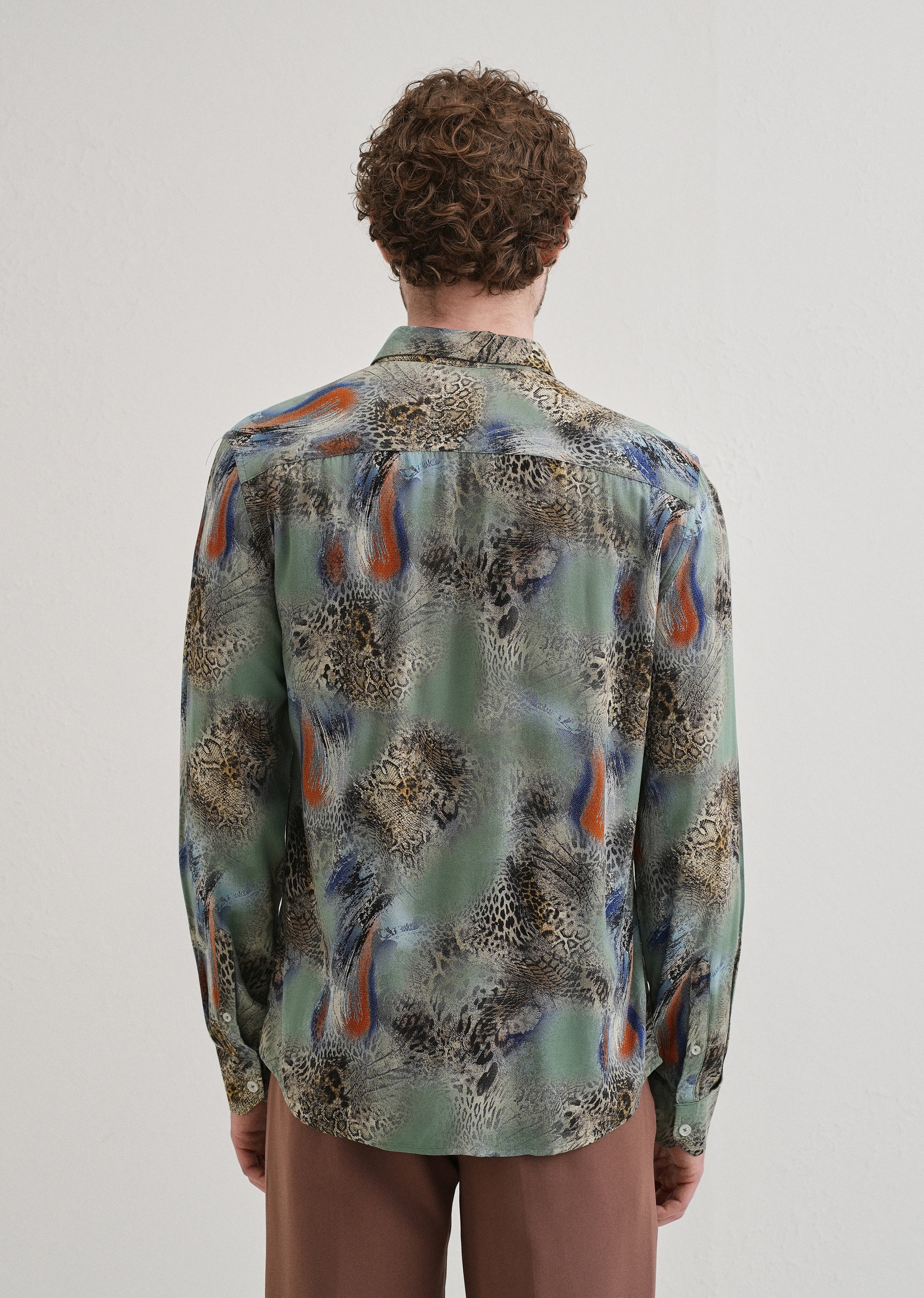 SnakeSkin Green Feather shirt - Image 2