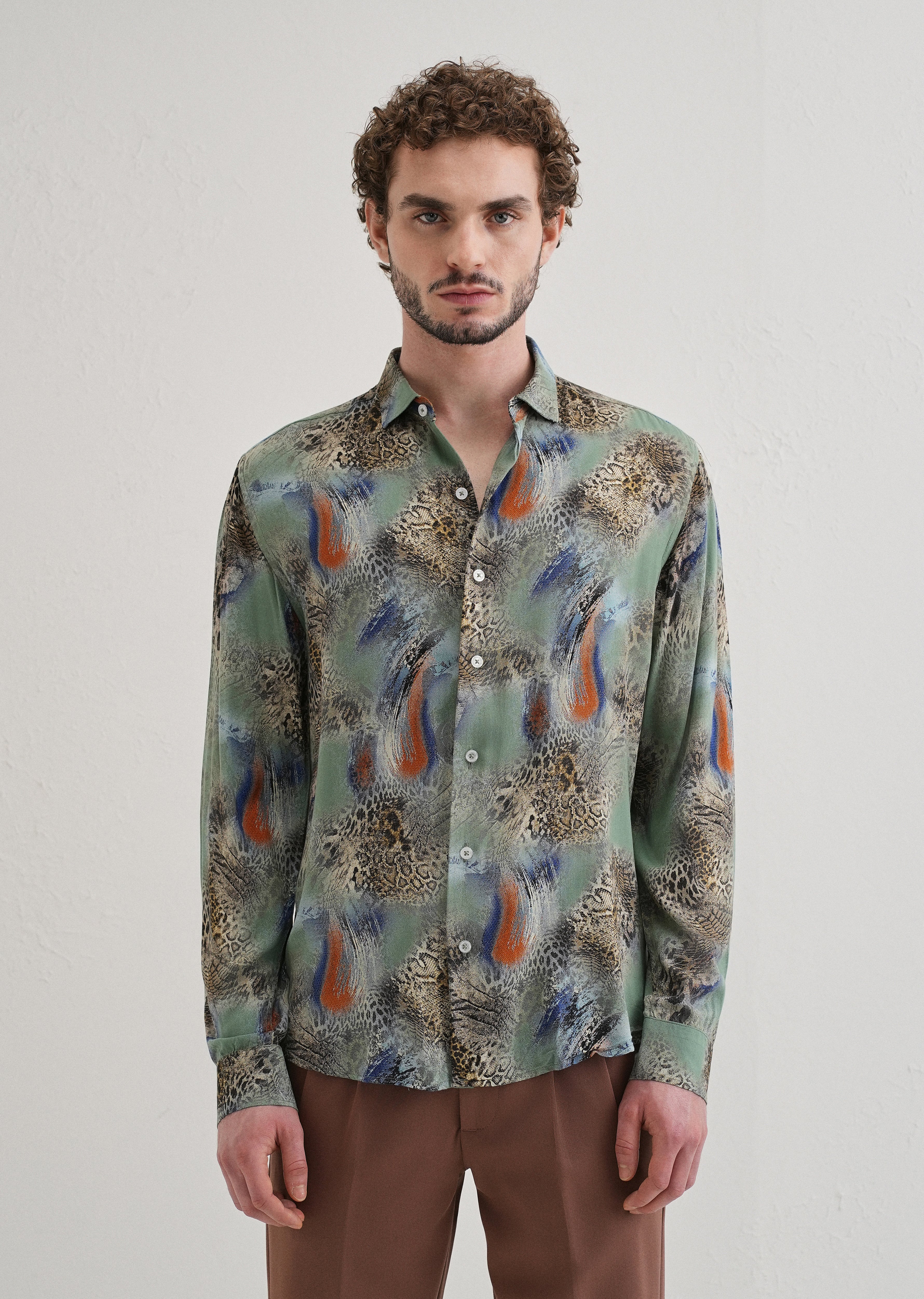 SnakeSkin Green Feather shirt - Image 3