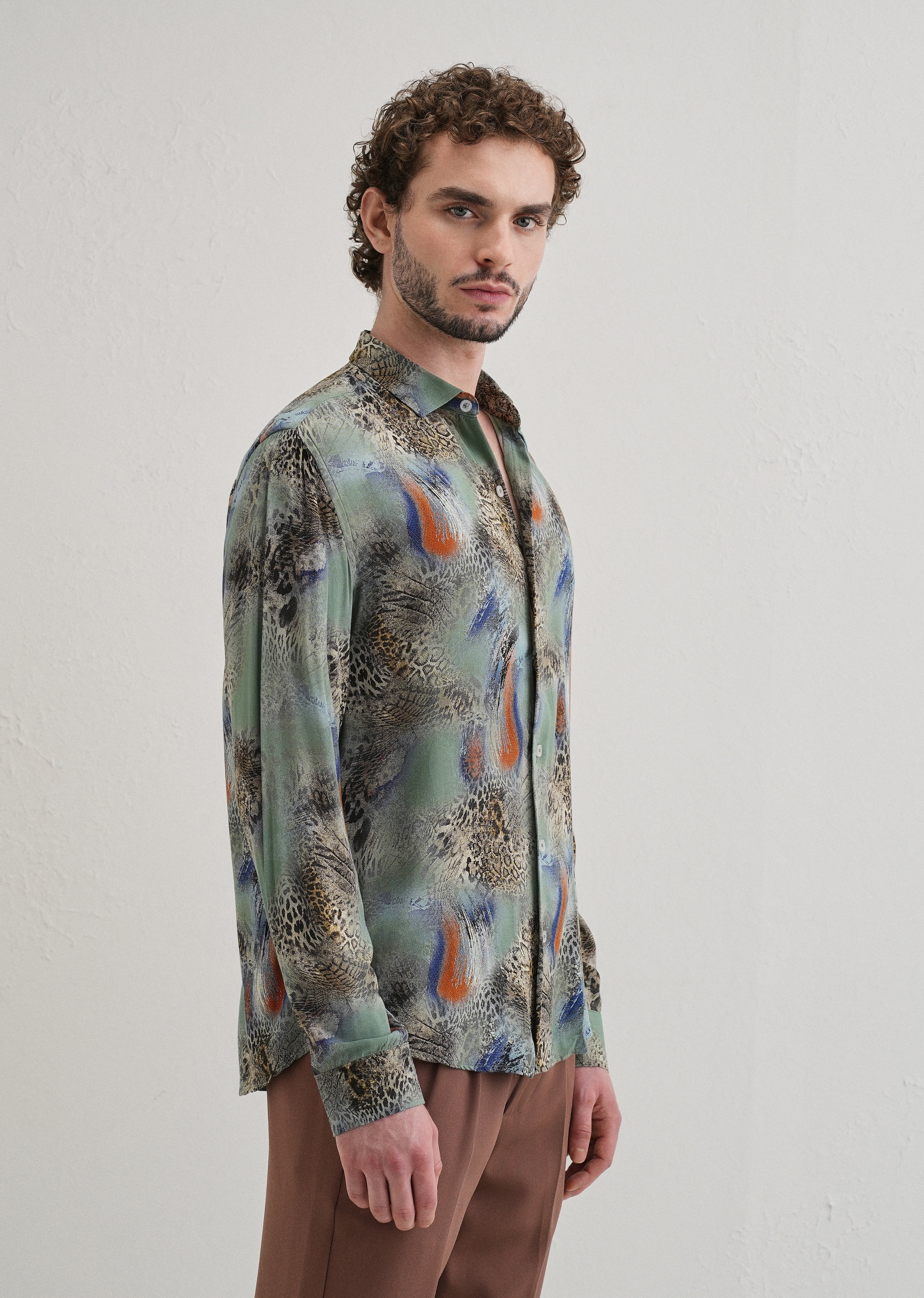 SnakeSkin Green Feather shirt - Image 4