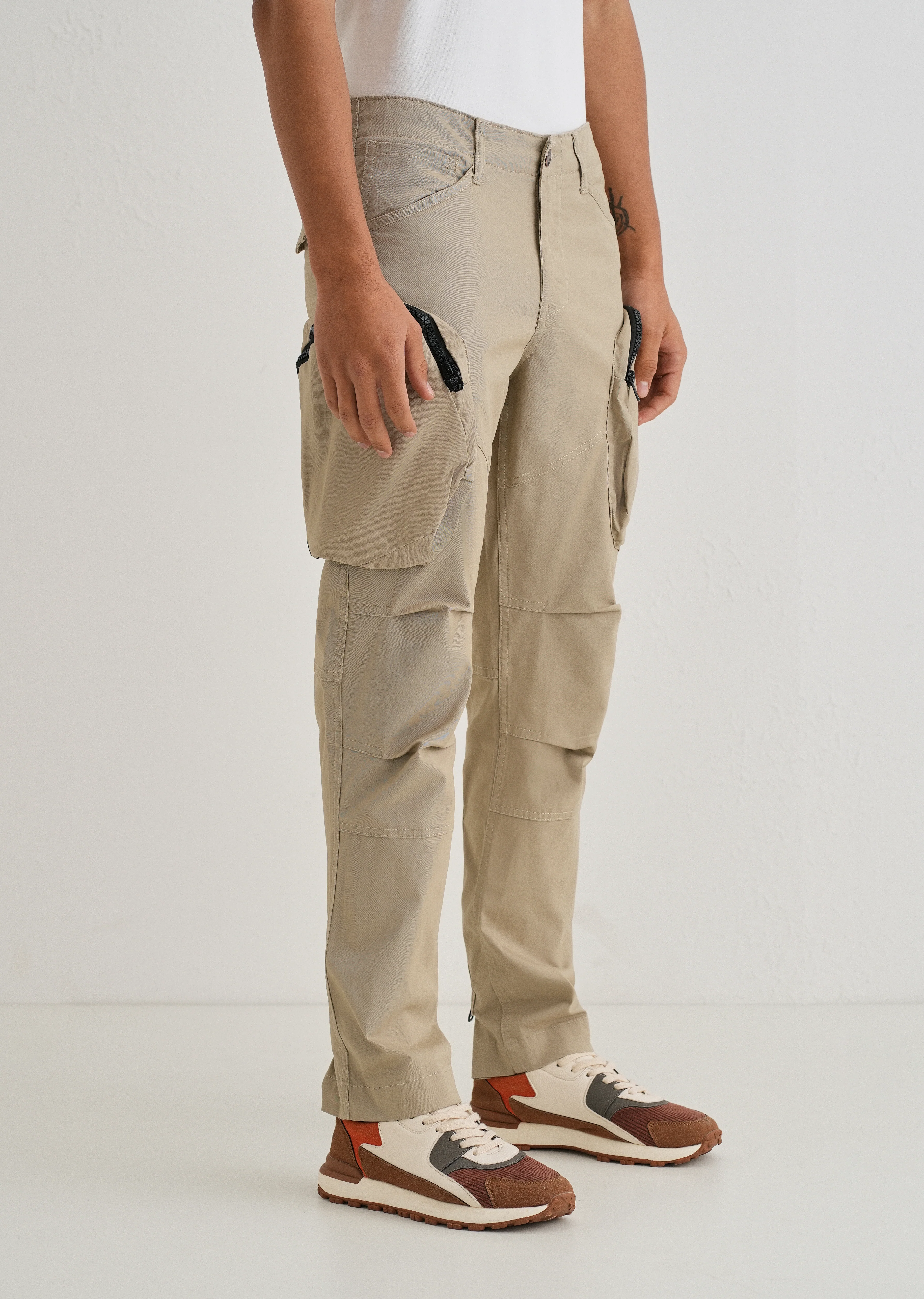 Soft Beige Zipper Cargo Pant - Image 4