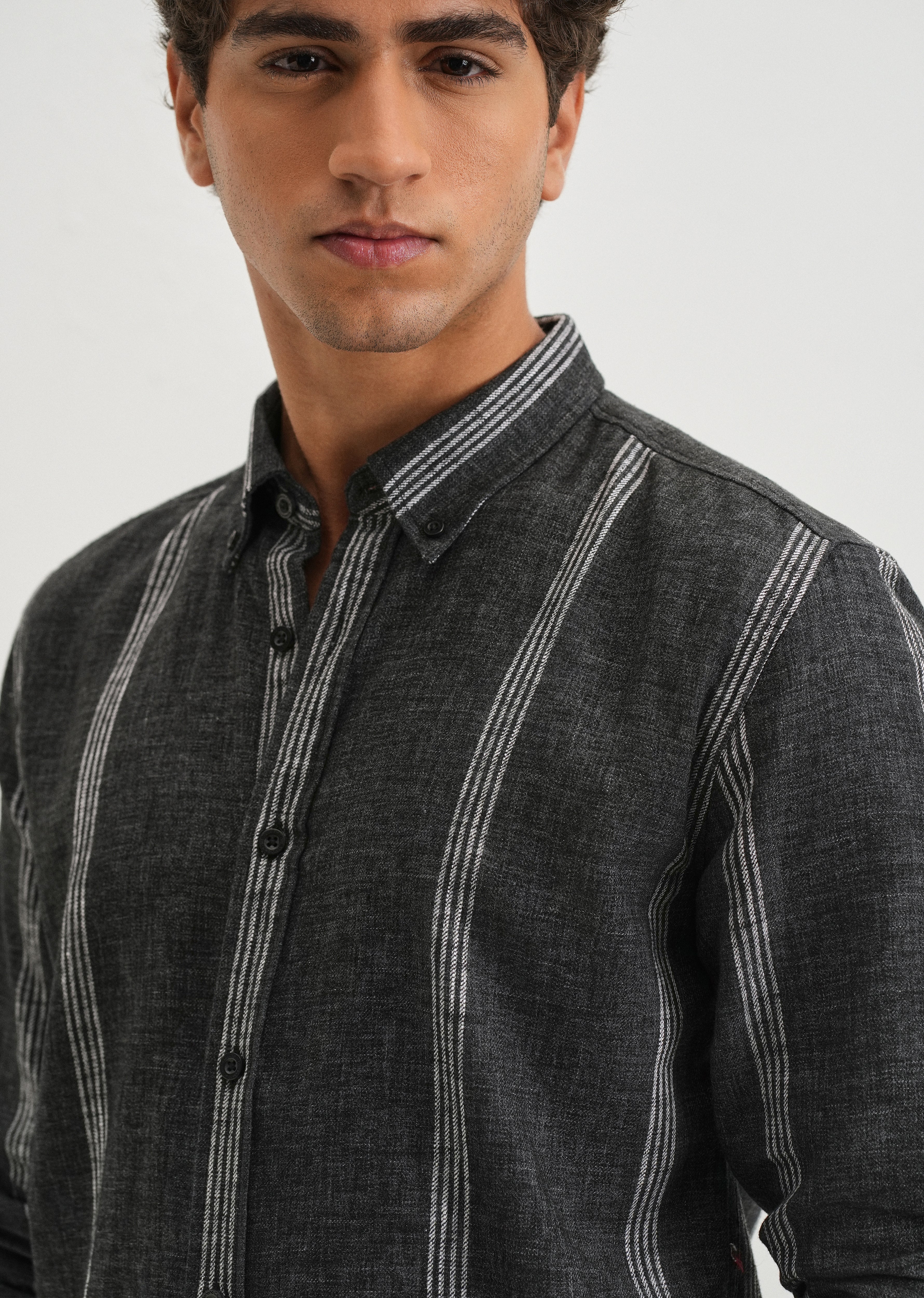 Melange Stick Black Stripe Shirt - Image 5
