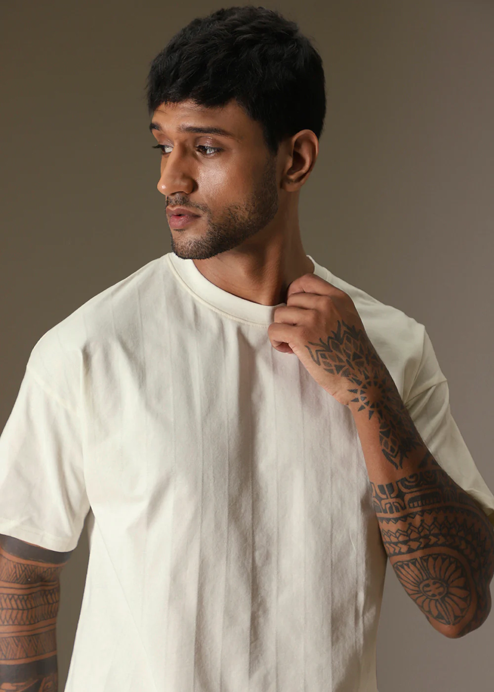 Striped Off White Oversized T-shirt - Image 2