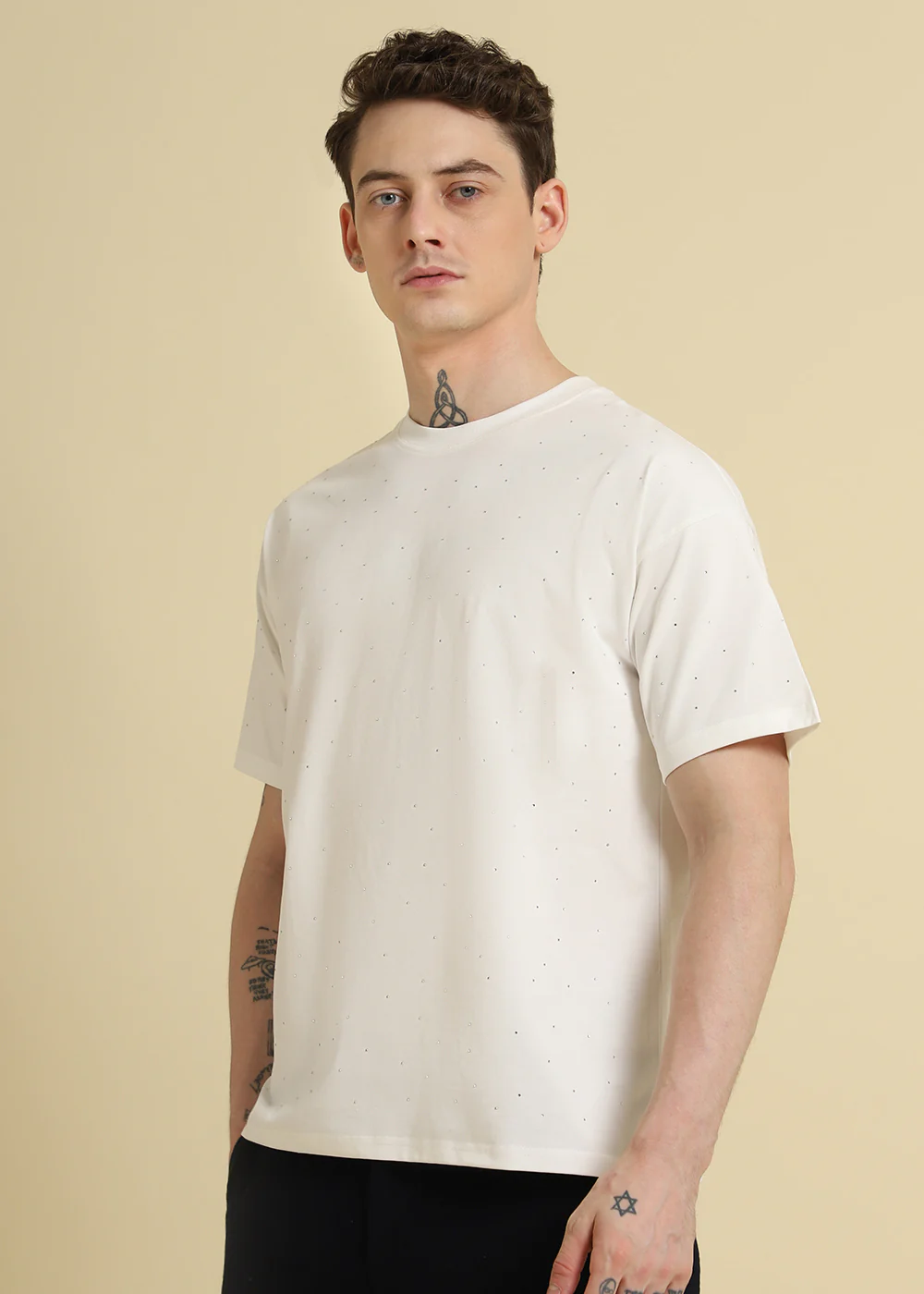 Stud White Oversized T-shirt - Image 5