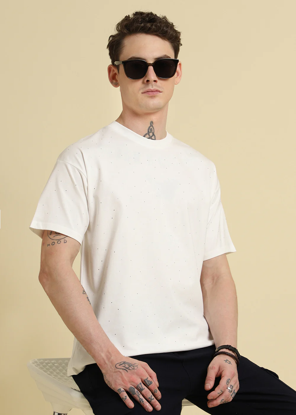 Stud White Oversized T-shirt - Image 7
