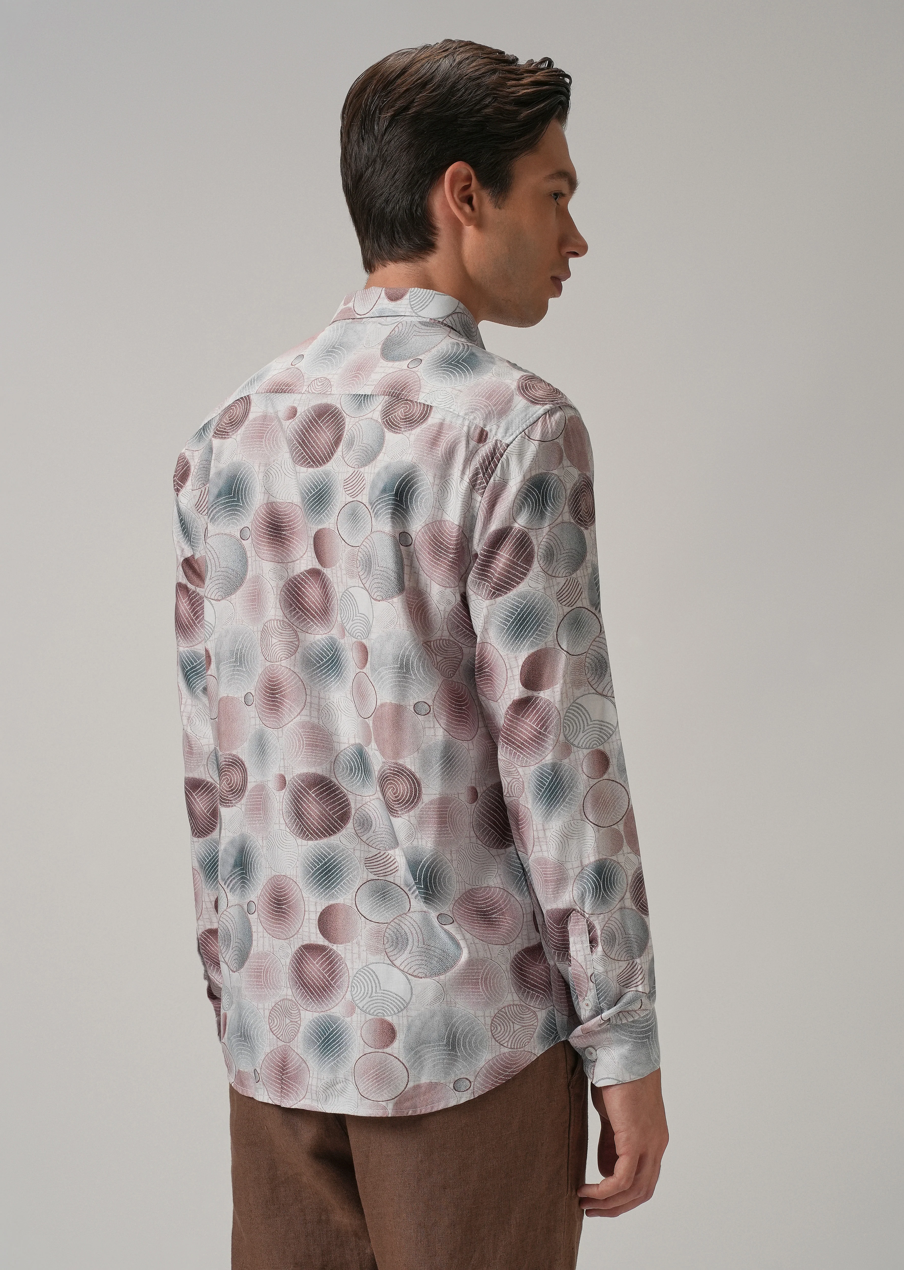 Stylish Geometric Print Shirt - Image 3