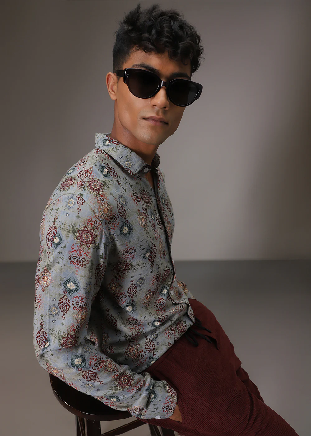 Symmetry Printed Feather Shirt - Image 6