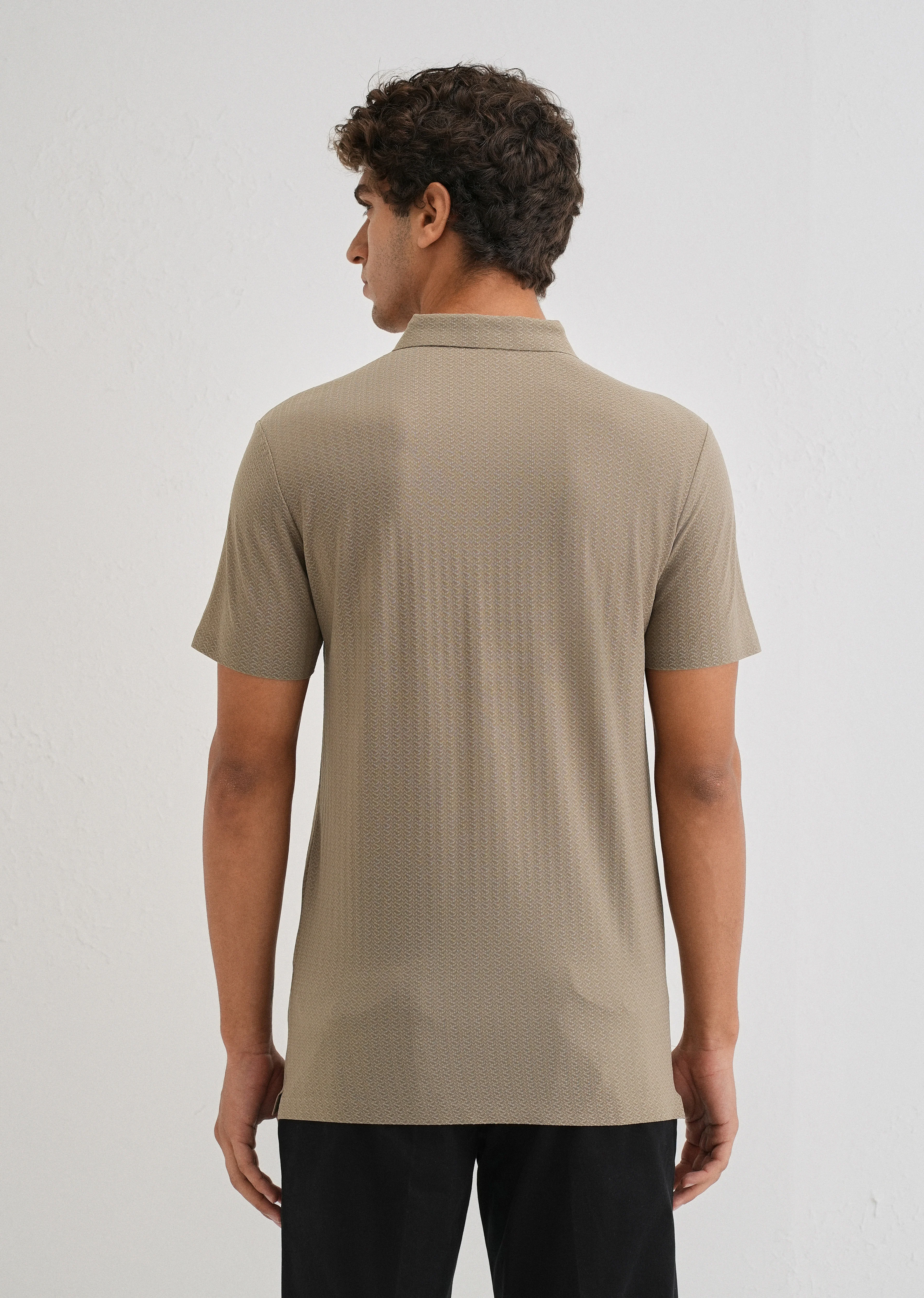 Tan Polo Collar Printed Seamless T-shirt - Image 4