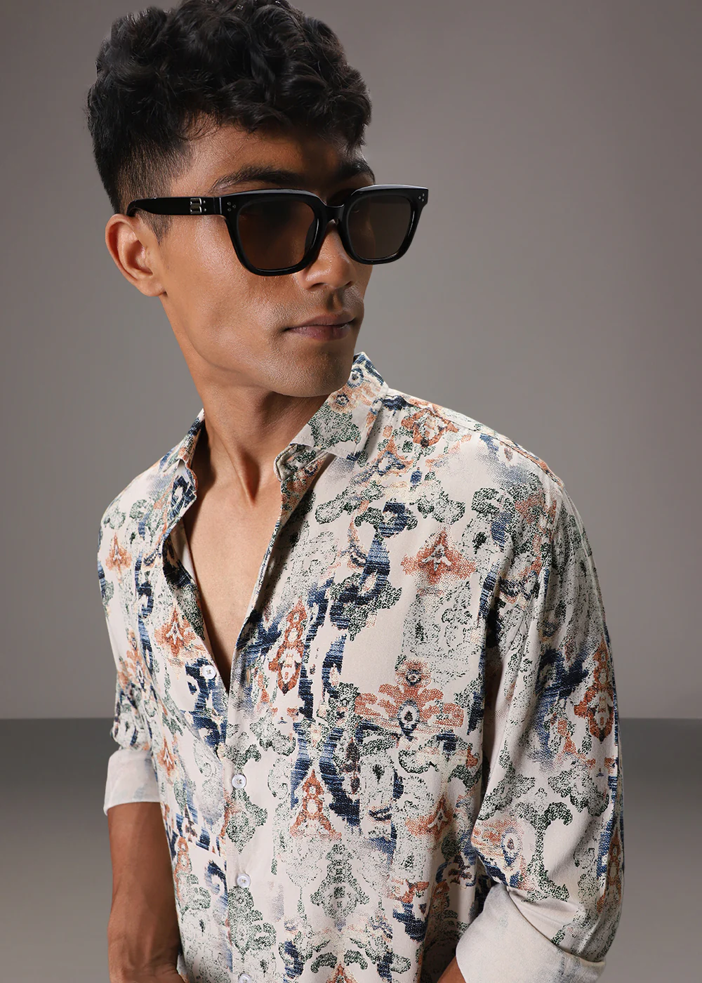 Taupe Beige Feather Shirt - Image 5