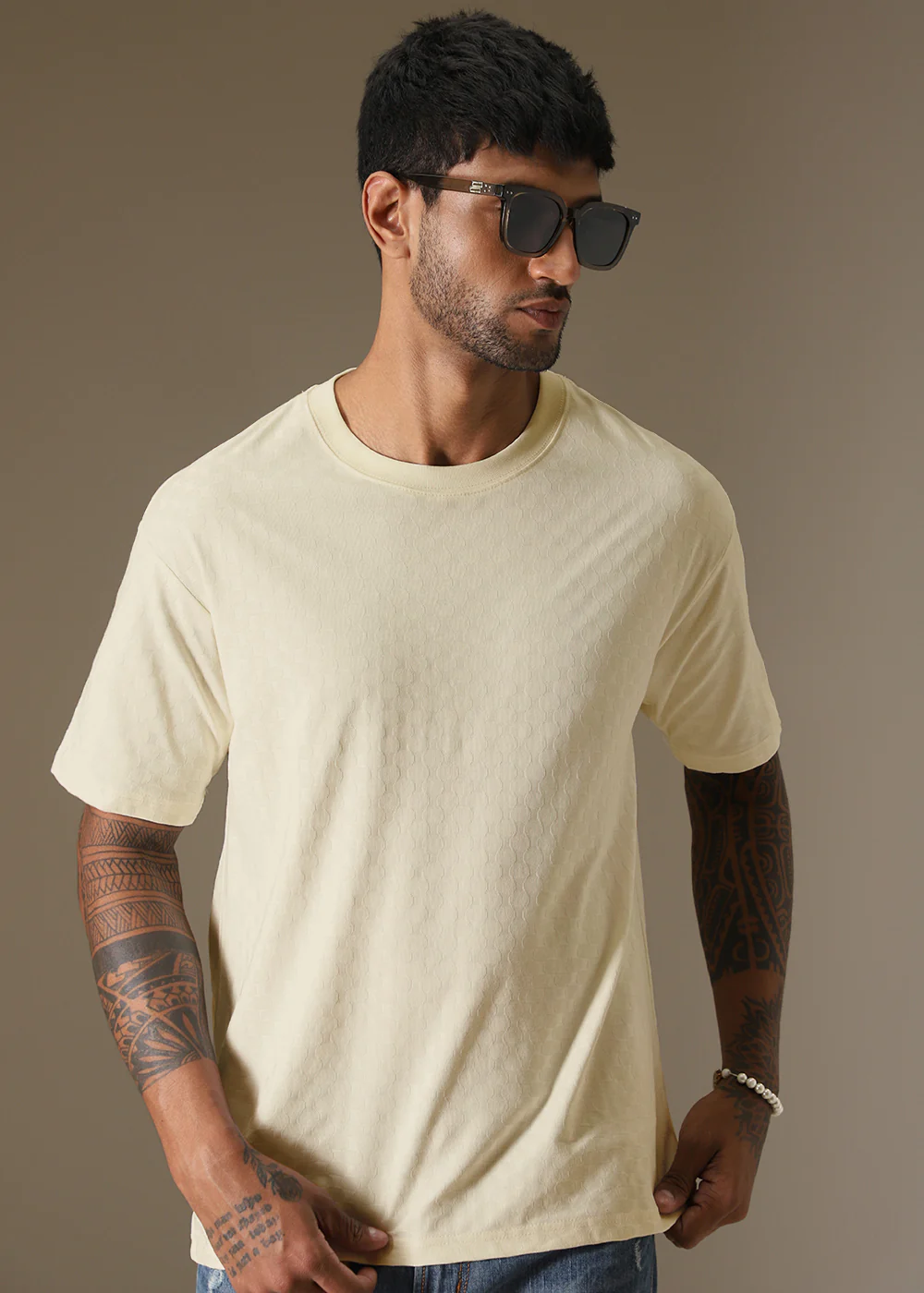 Textured Cream Plain Oversized T-shirt - Image 3
