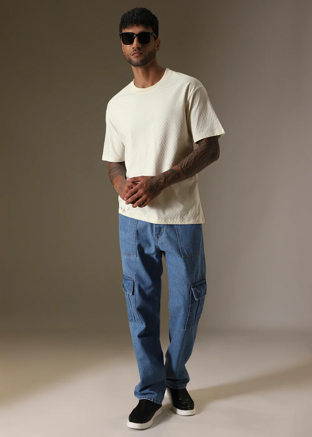 Textured Off White Plain Oversized T-shirt - Image 6