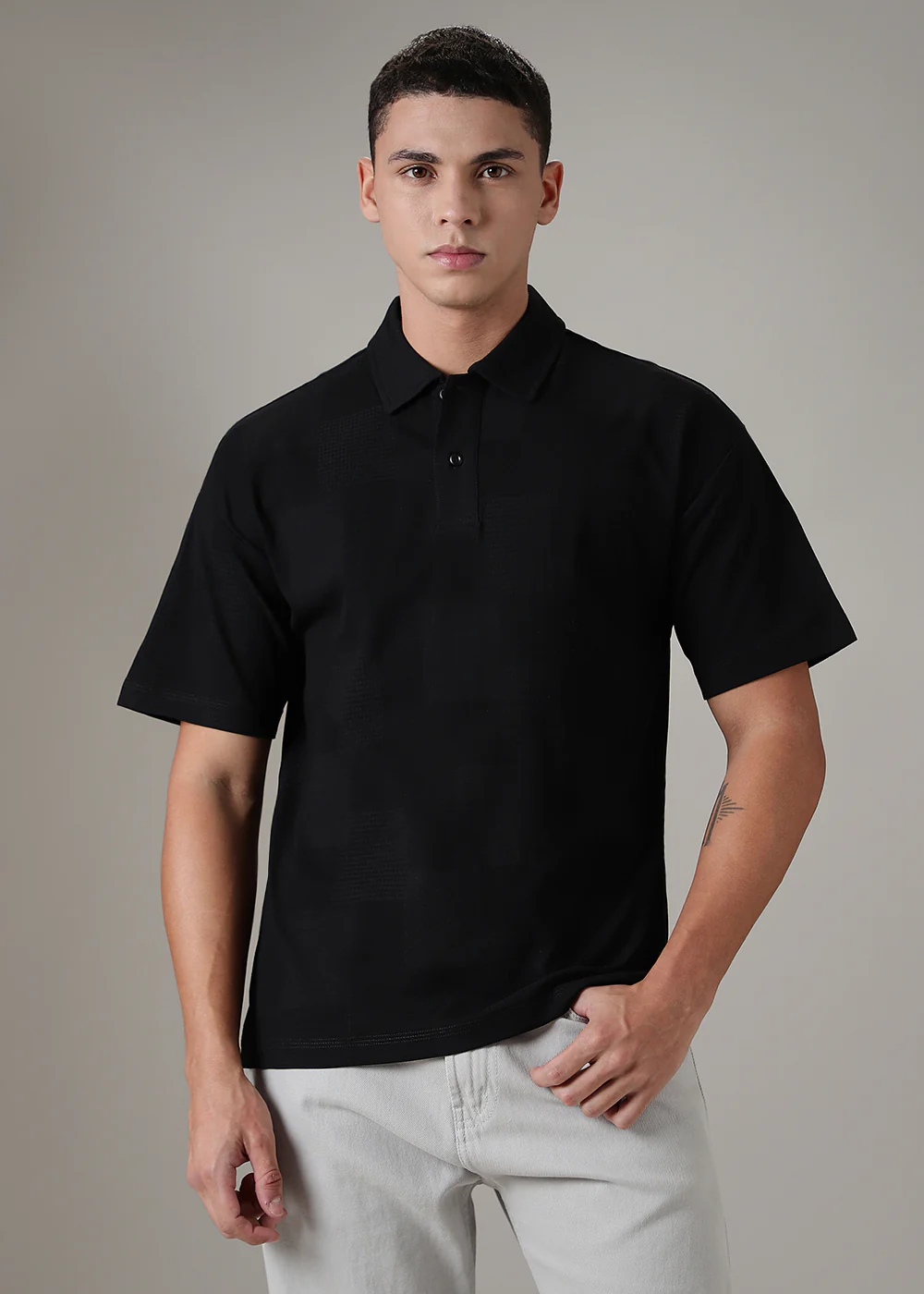 Textured Weave Black Plain Polo T-shirt - Image 3